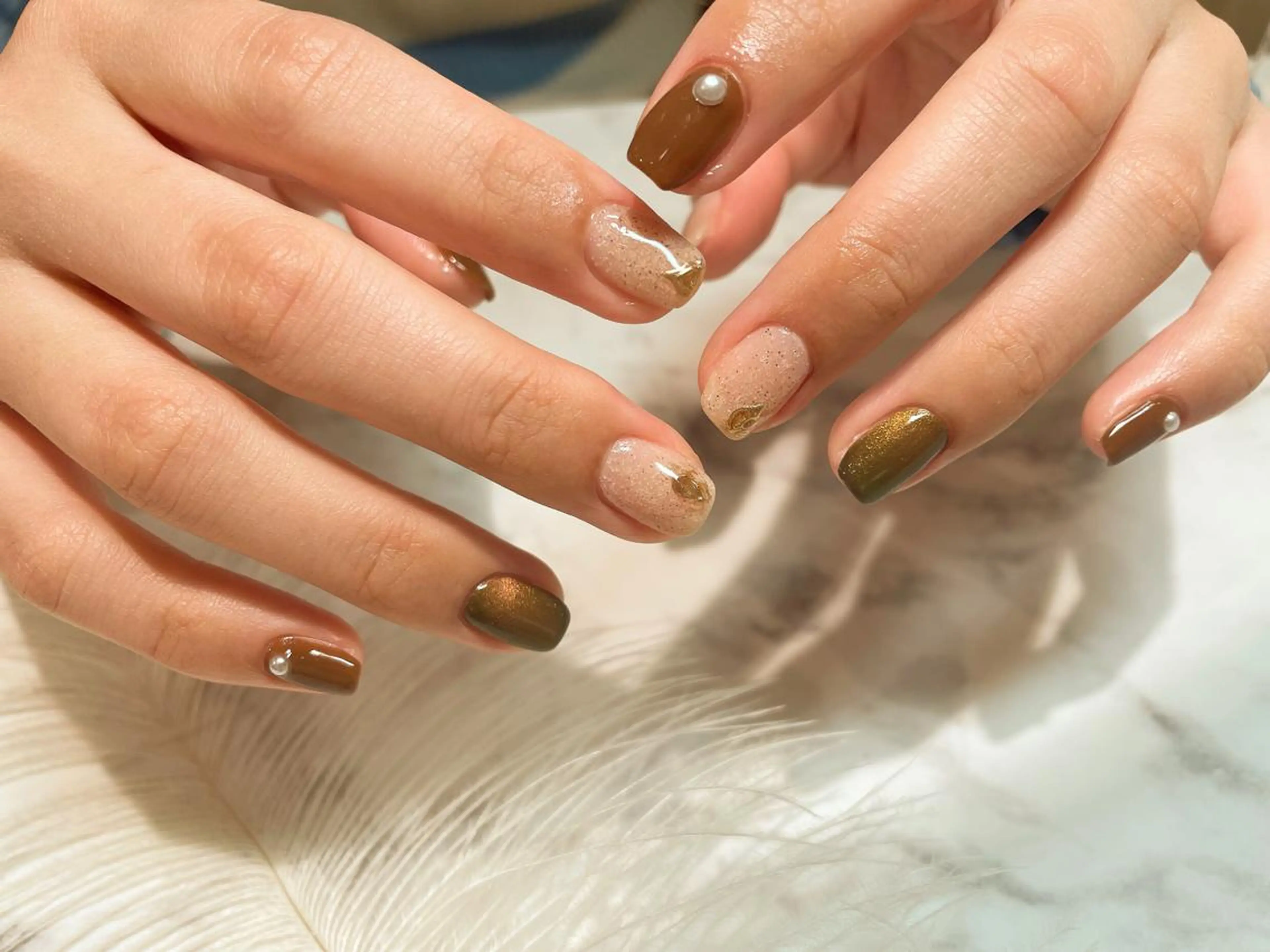 ネイル マグネットネイル ミラーネイル ハンドネイル Aing nail所属・Aing nail 澤瀬のネイルデザイン