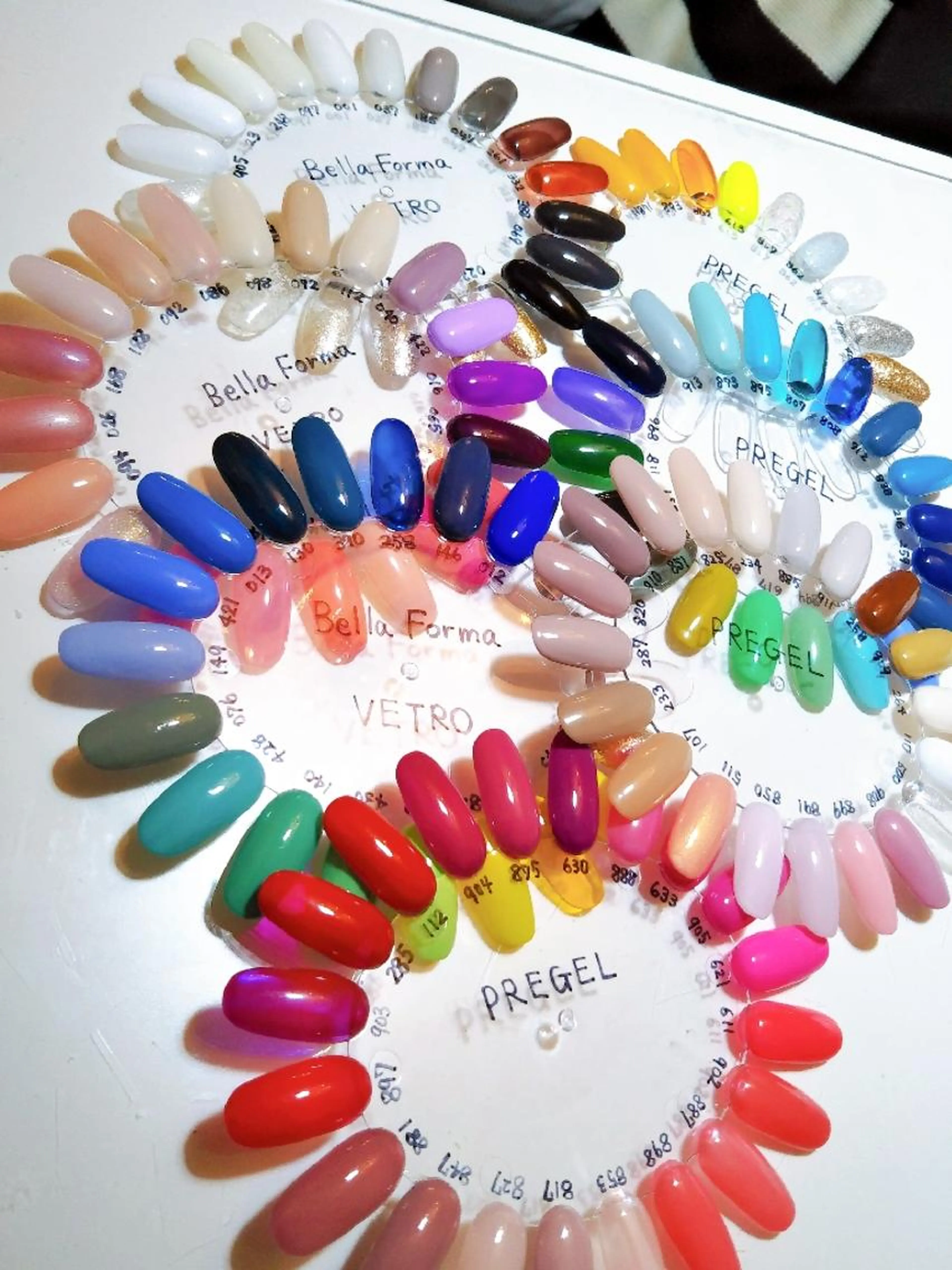 ミニモ限定！ワンカラーネイル☆オフ込み☆2色まで☆ハンド☆ケアもキレイに❤の写真