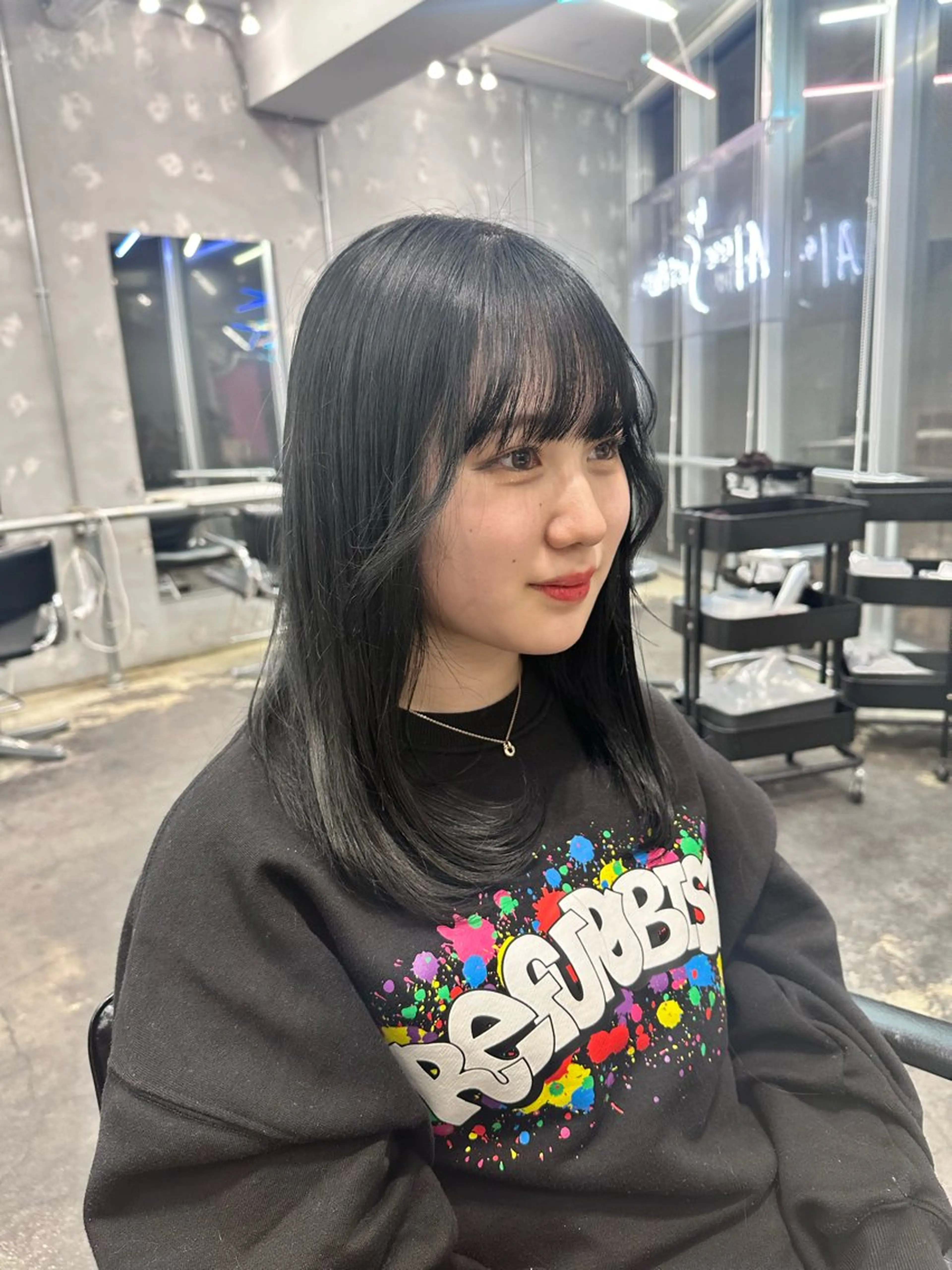 セミロング カラー ヘアアレンジ 🥀モテ暖色× エクステ🥀あかりのヘアスタイル