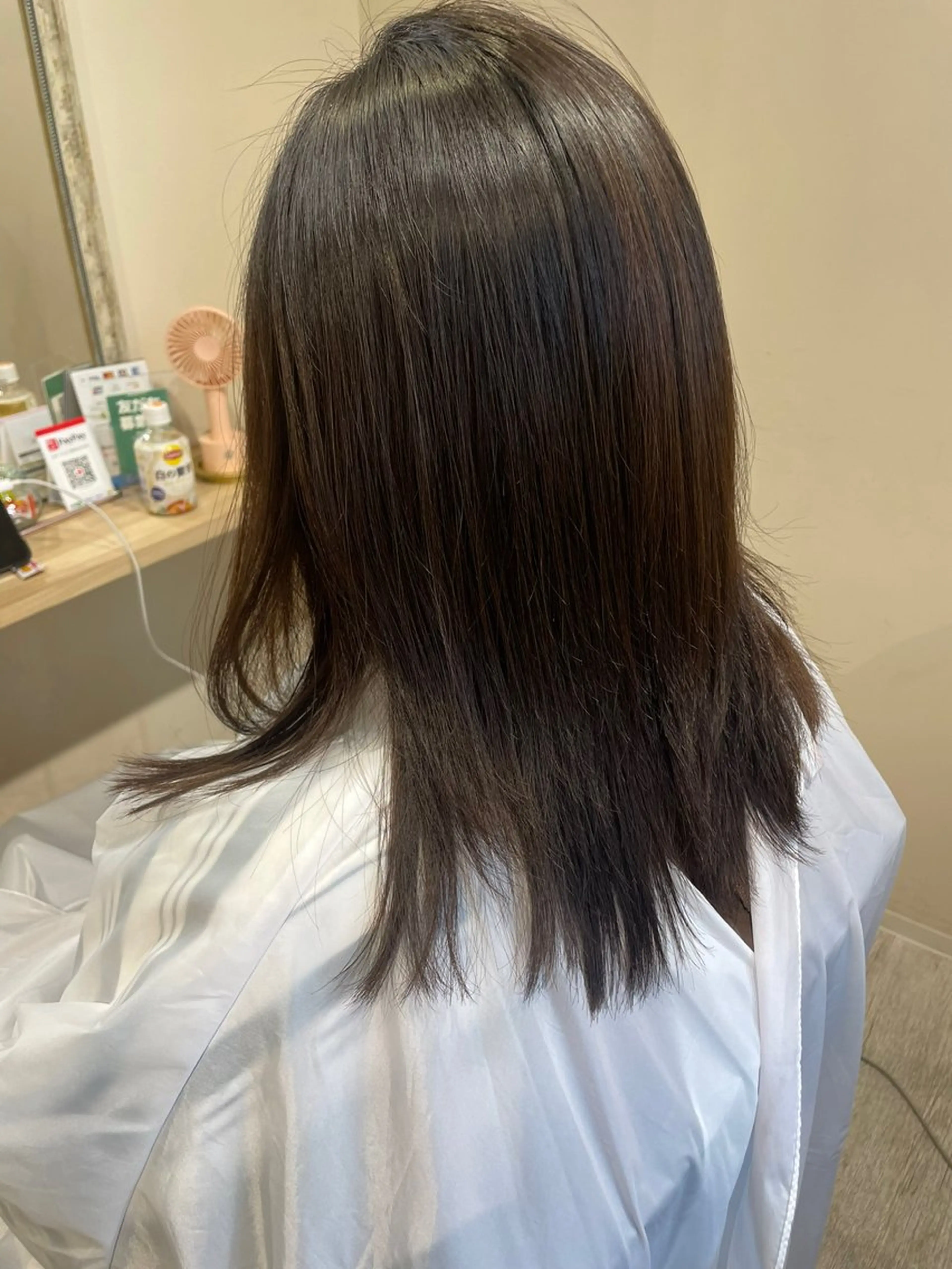 セミロング レイヤーカット 縮毛矯正 縮毛矯正 トリートメント Connect Rumiのヘアスタイル