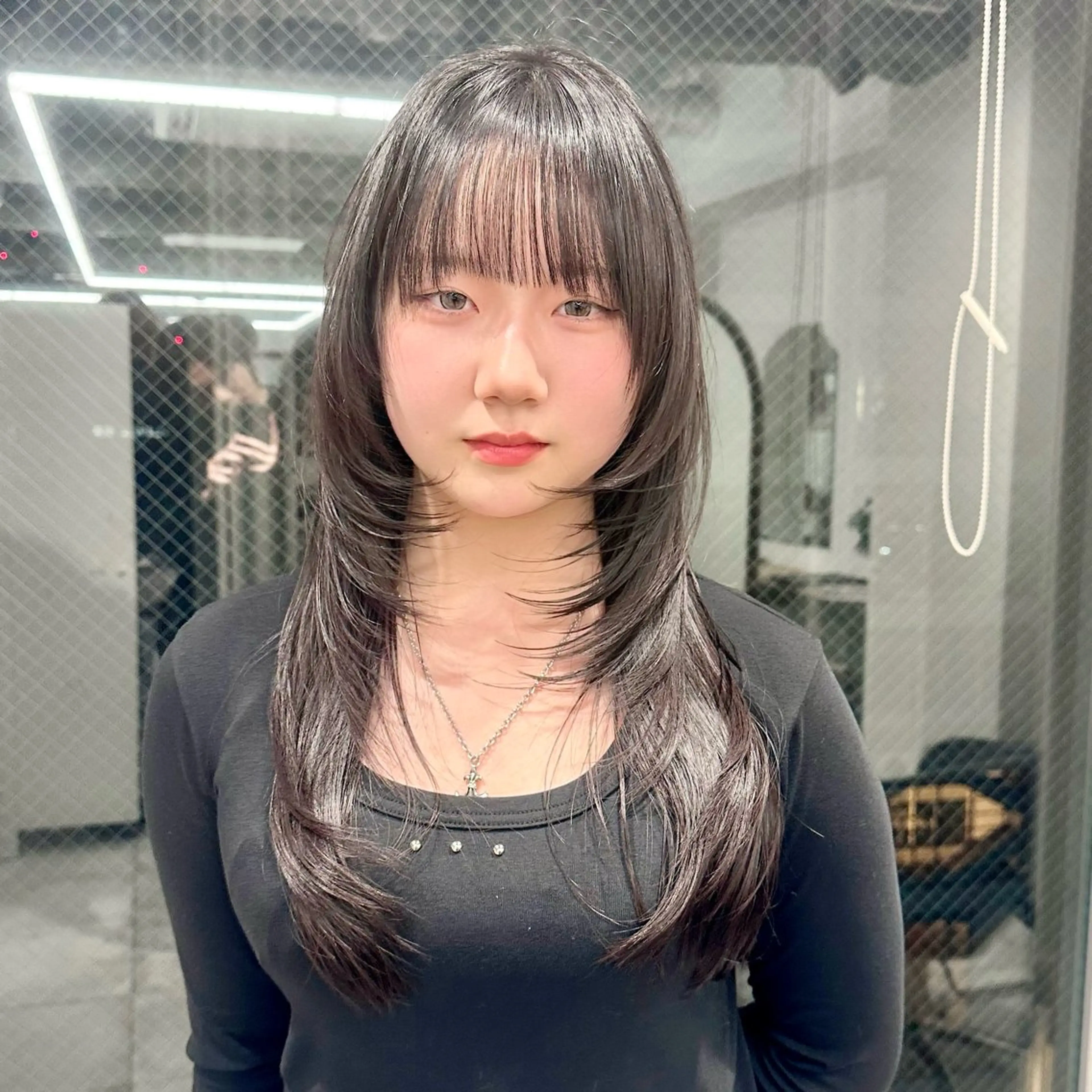 ロング カラー ブリーチなし/レイヤ ー特化🌈Tommyのヘアスタイル