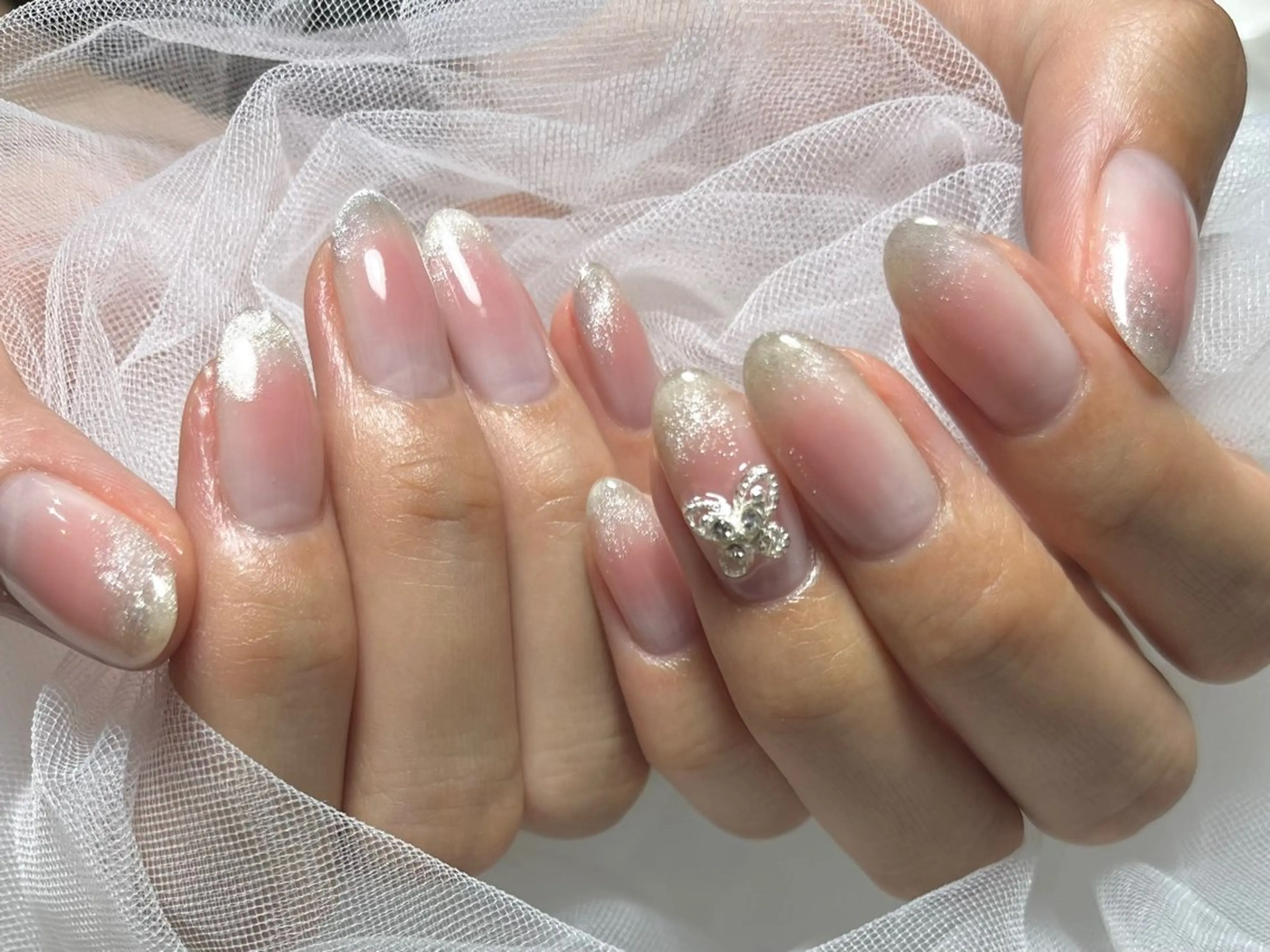 ネイル 神戸駅ネイルサロン PE NAILSのネイルデザイン