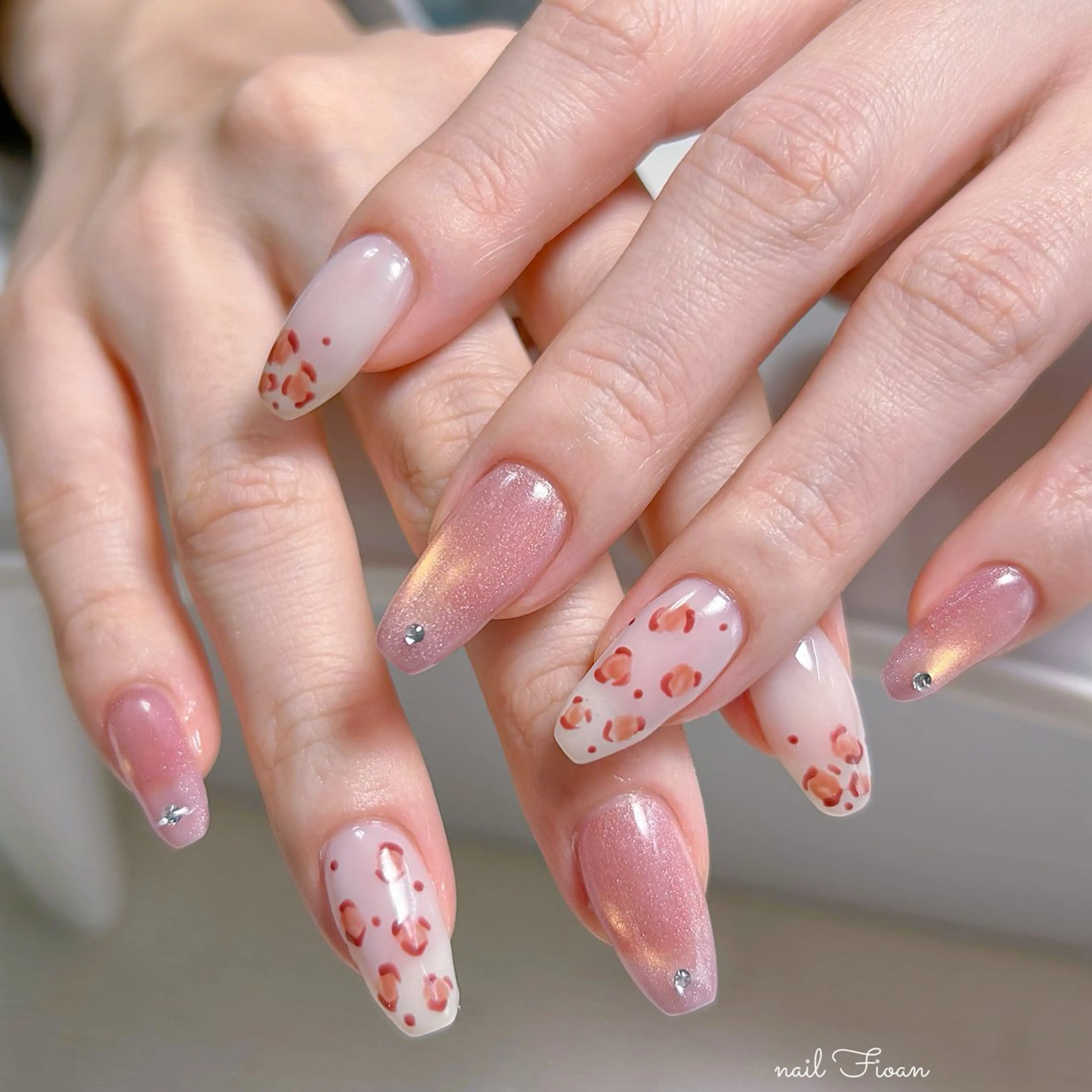 ネイル ハンドネイル ハンドケア ネイルサロン フィオナのネイルデザイン