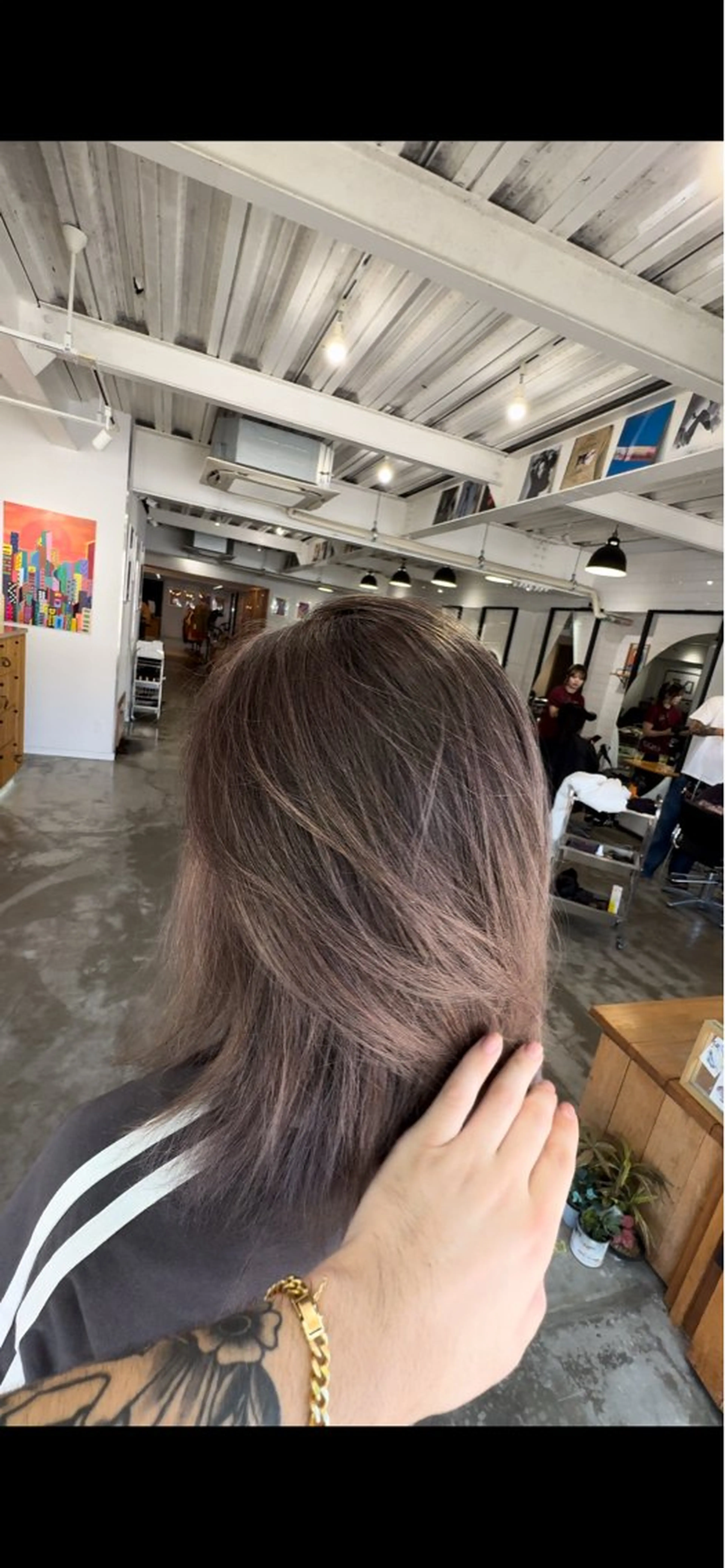 ショート レイヤーカット KOU×北谷× BY MY SIDEのヘアスタイル