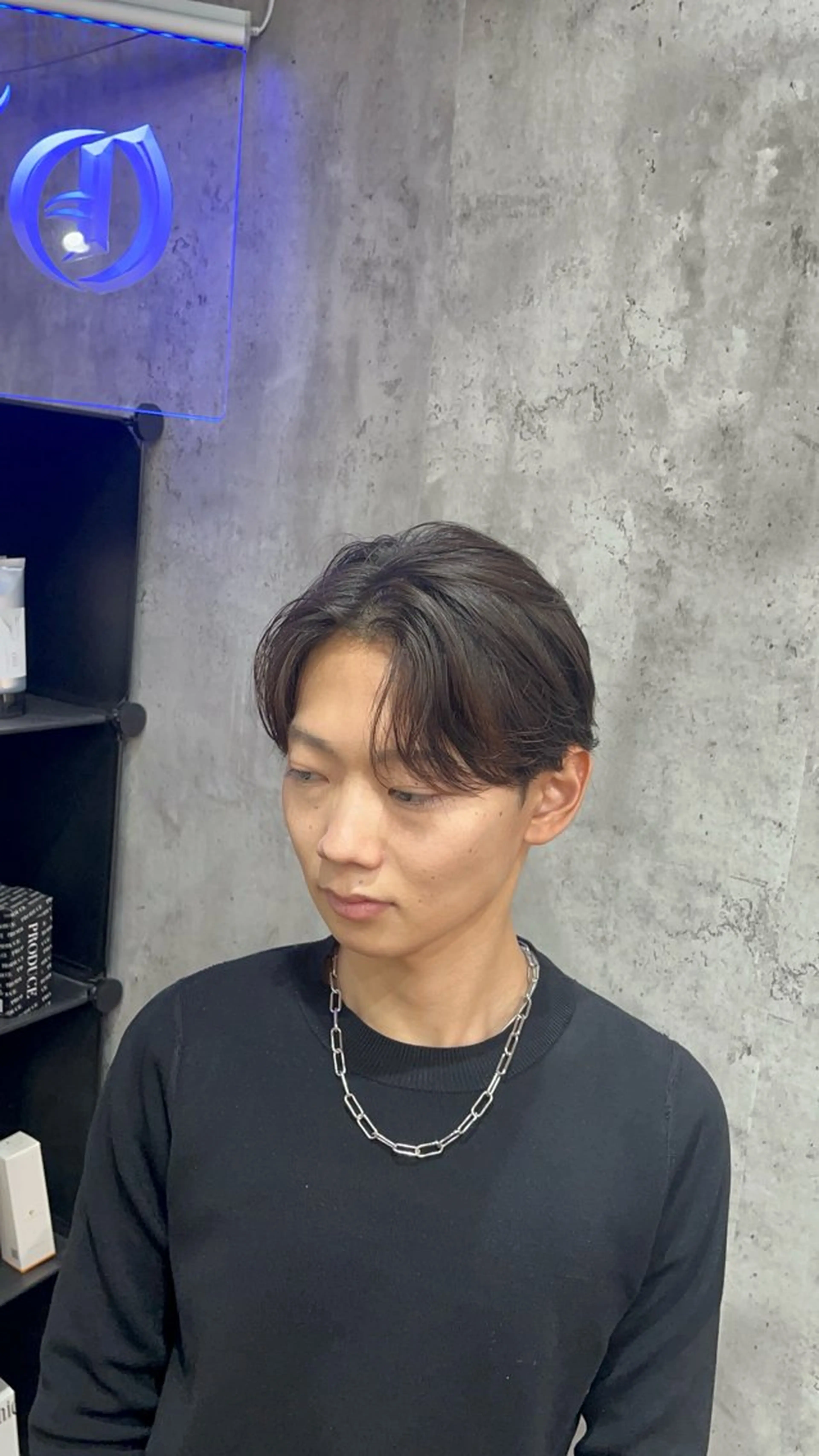 【🦄当日限定🦄】メンズカット+パーマ+トリートメント#毛流れ#センターパート#ツイスト#波巻き#ダメージレスパーマの写真