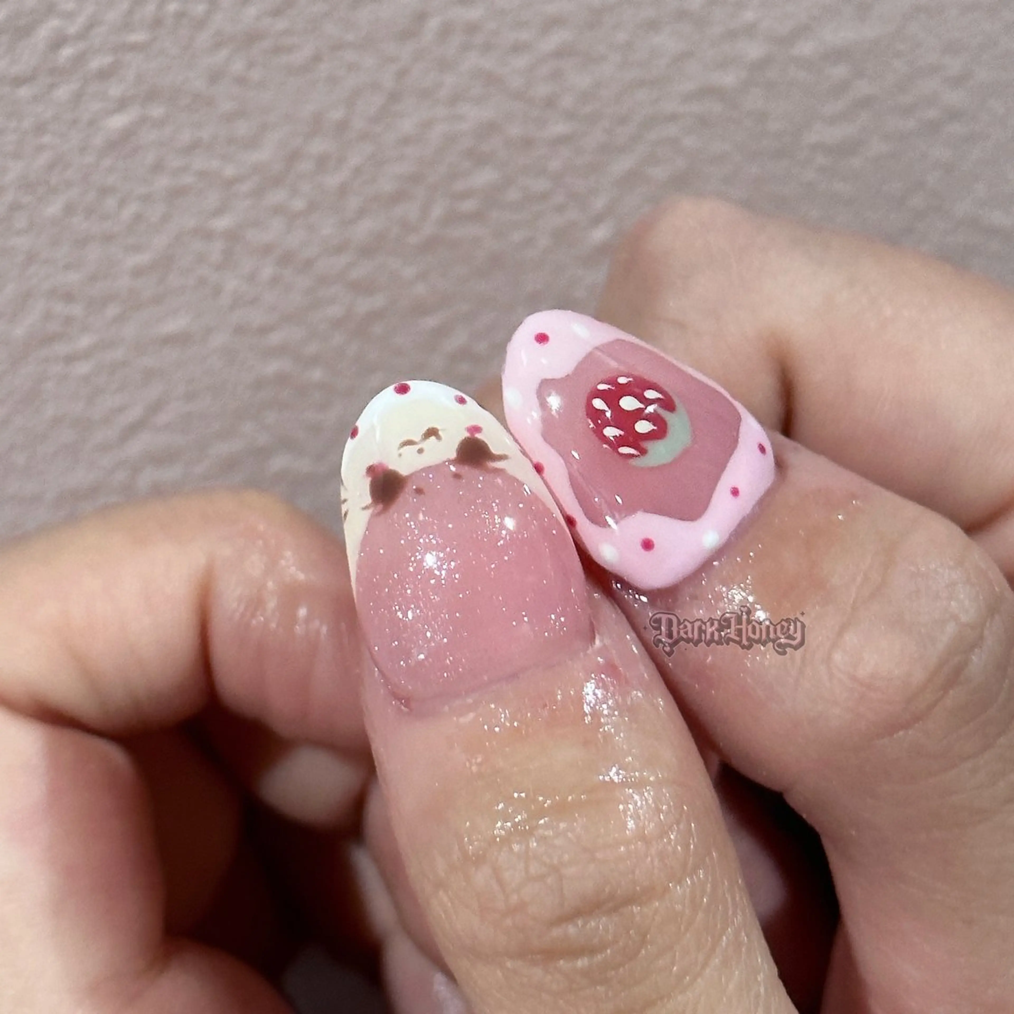 ネイル ハンドネイル Dark honey スカルプ専門原宿店のネイルデザイン
