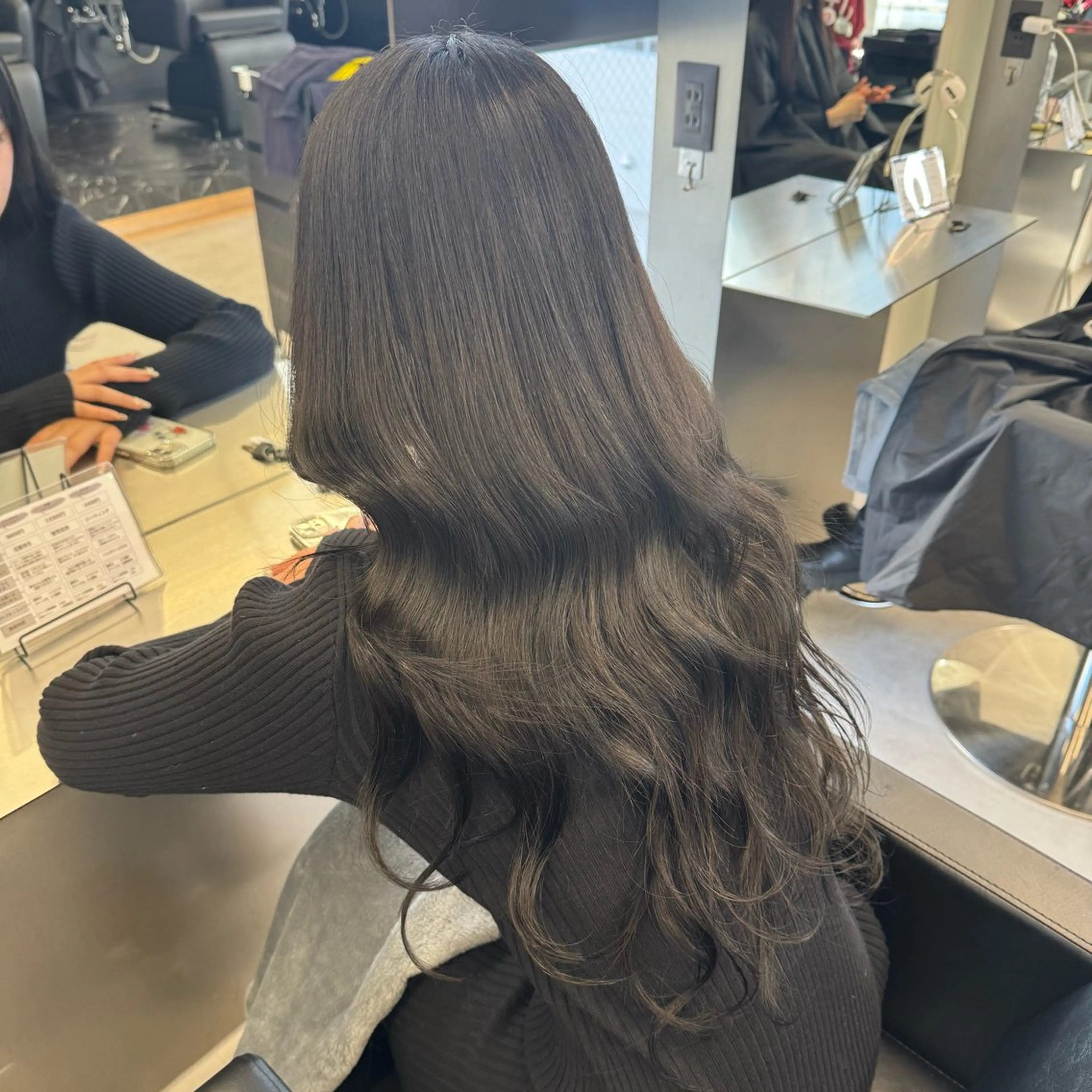 ロング カラー ブリーチ ダークグレー ダークグレージュ グレージュ ブリーチなしカラー ヘアカラー エクステ ハイトーン/エクステ /韓国ヘアKENTAのヘアスタイル