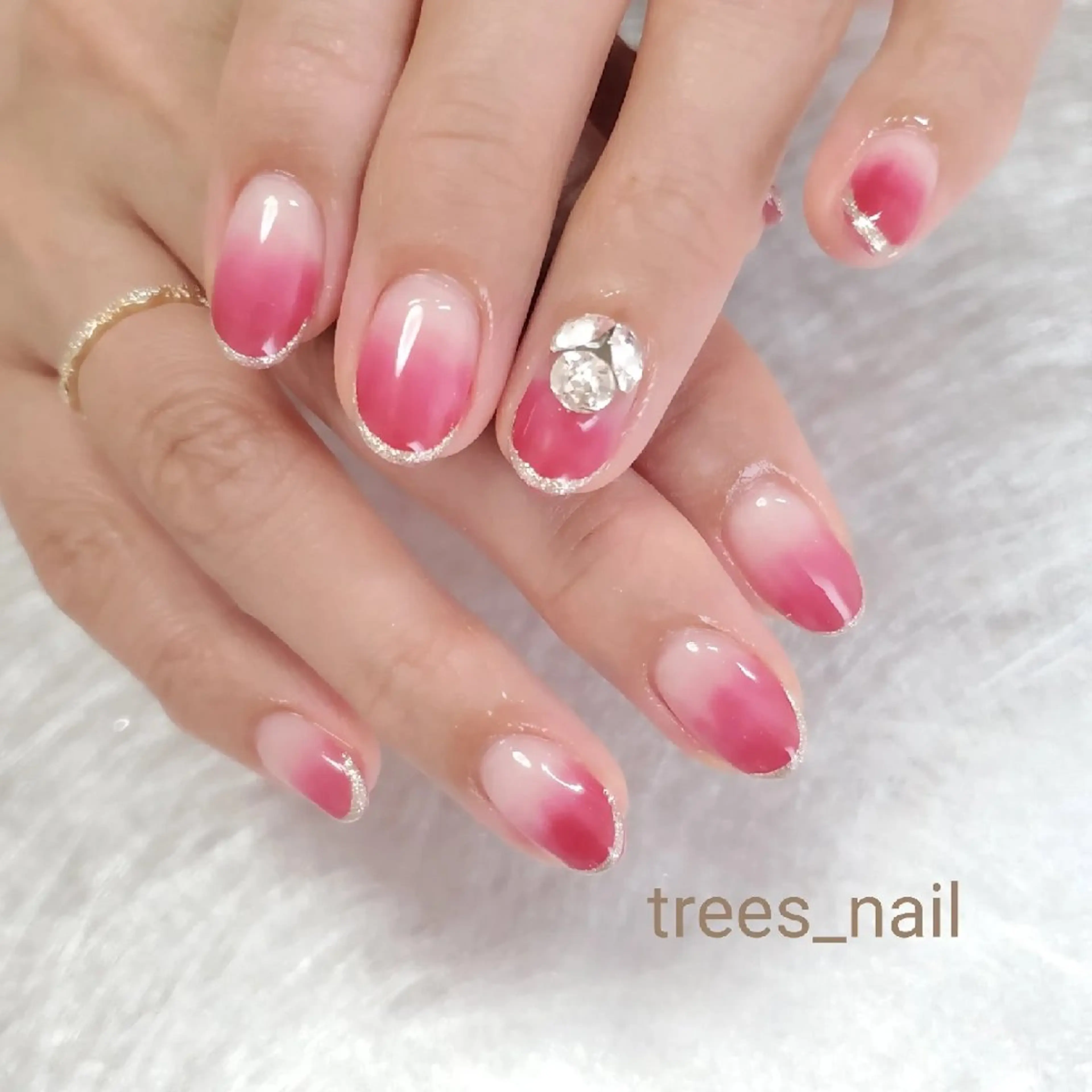 ネイル trees_ nailのネイルデザイン