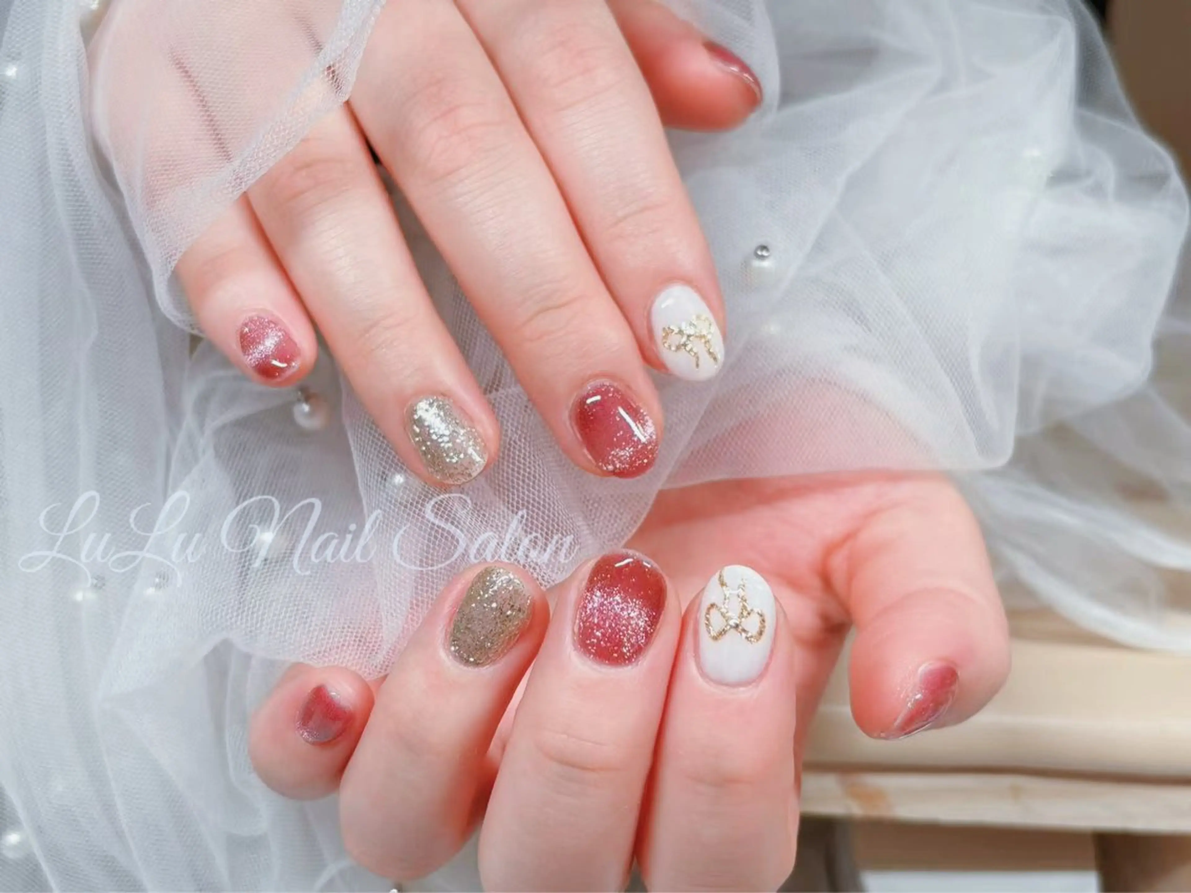 ネイル ハンドネイル LULU Nail  Salon 新宿所属・LU LU NailSalonのネイルデザイン