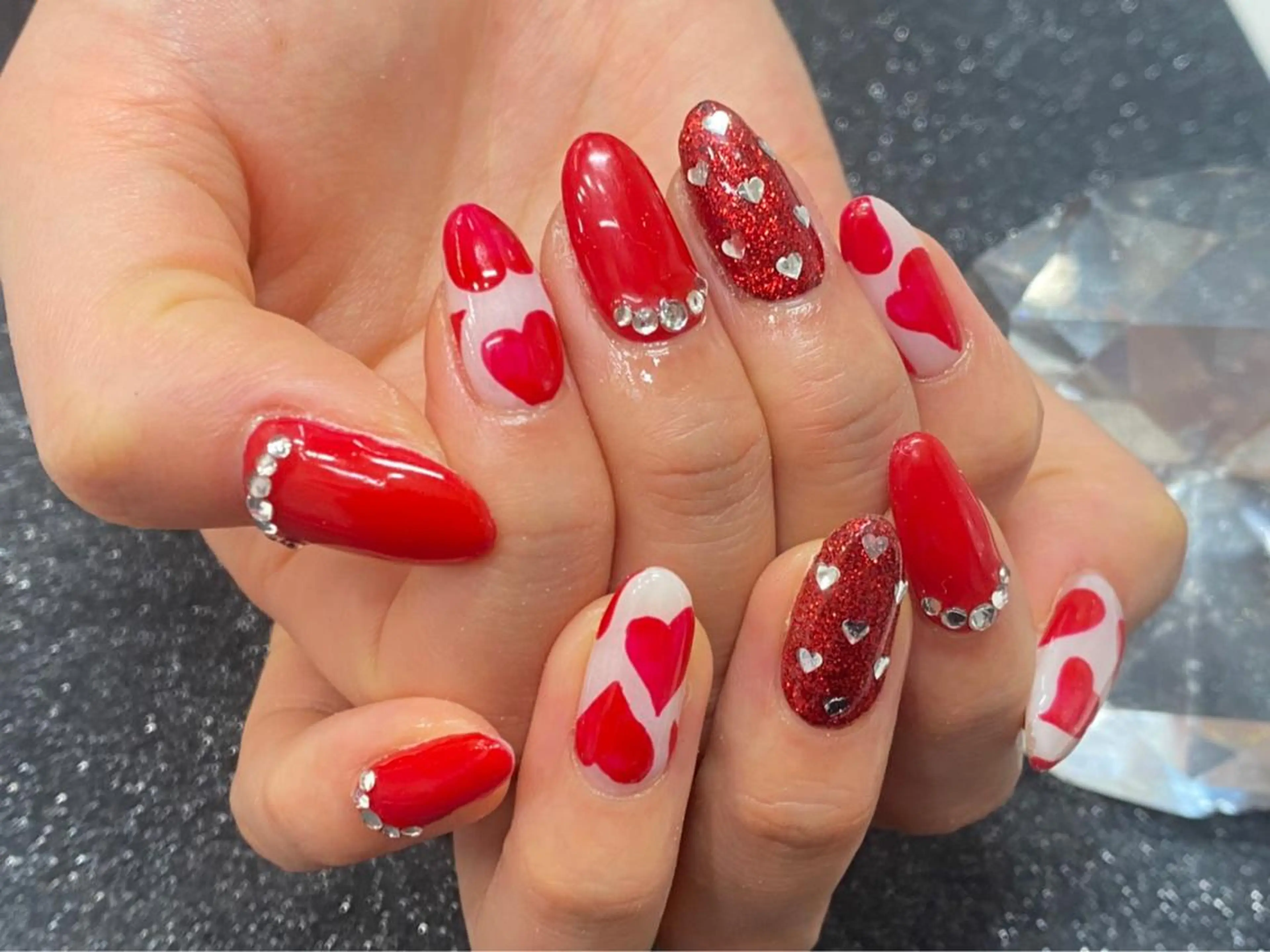 セミロング カラー キッズ ネイル NAILSGOGO shibuyaのネイルデザイン