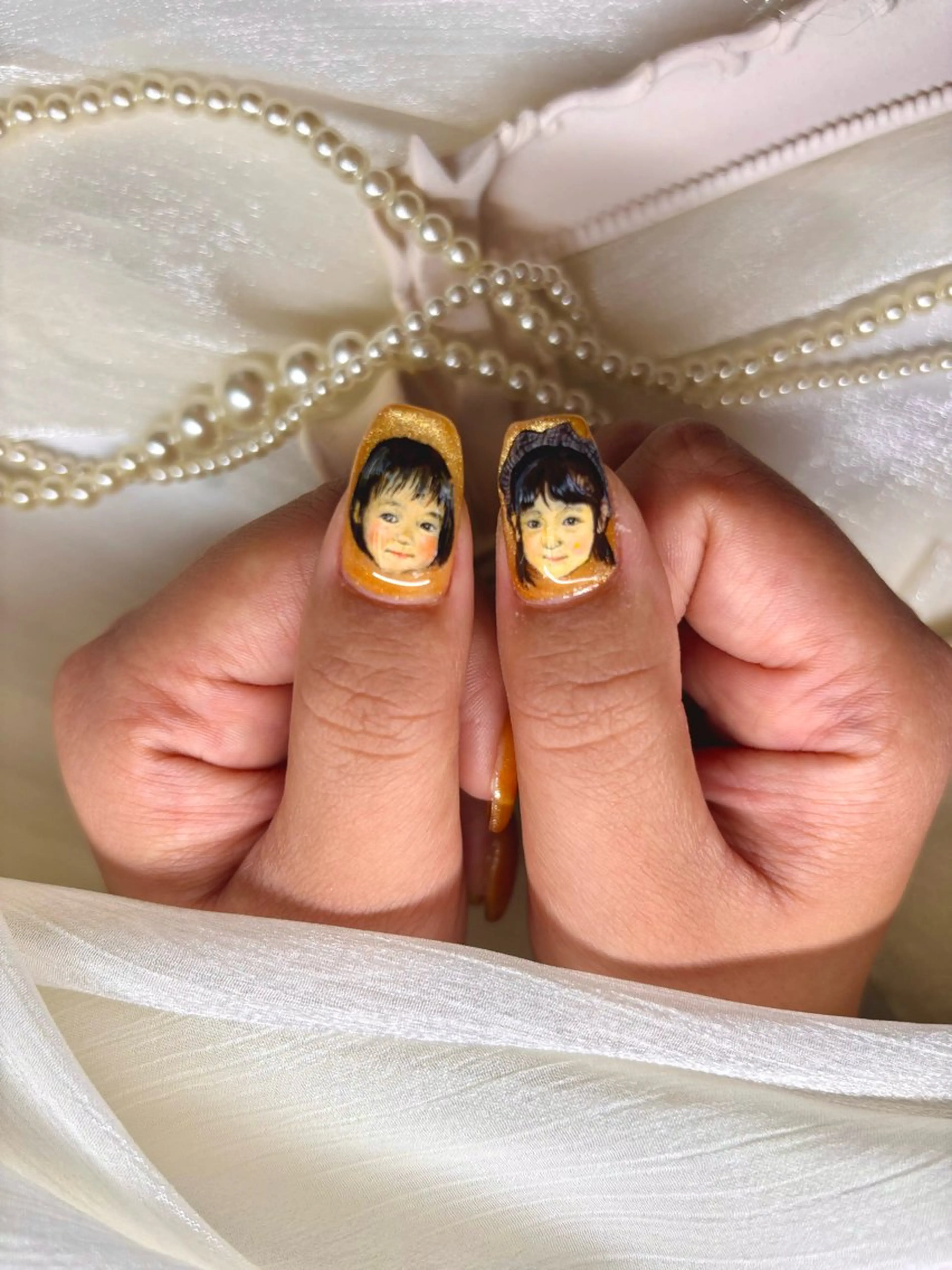 人物模写/痛ネイル1本の写真