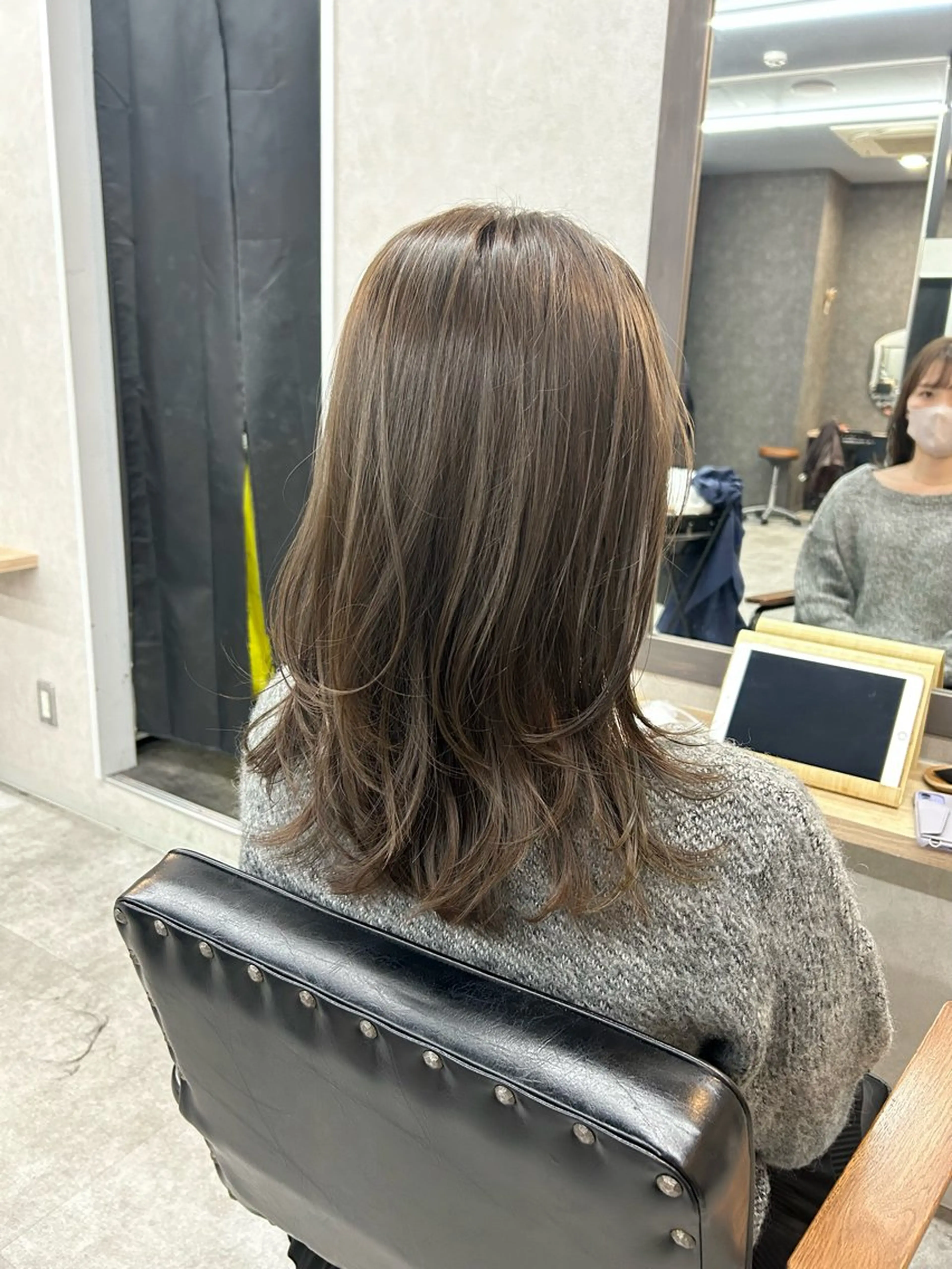 ミディアム カラー いなみね はるきのヘアスタイル