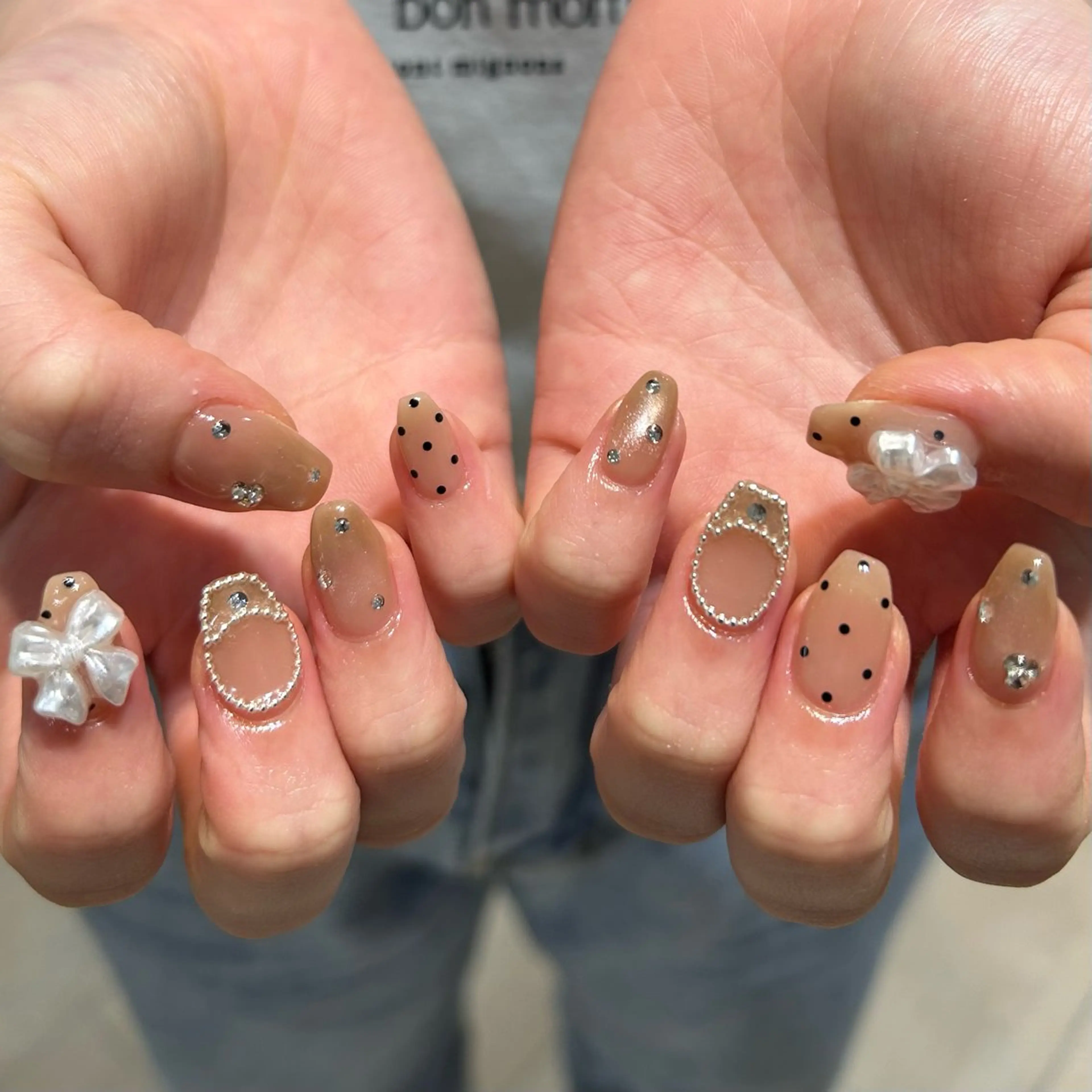 ネイル リボン arc ヨコカワのネイルデザイン