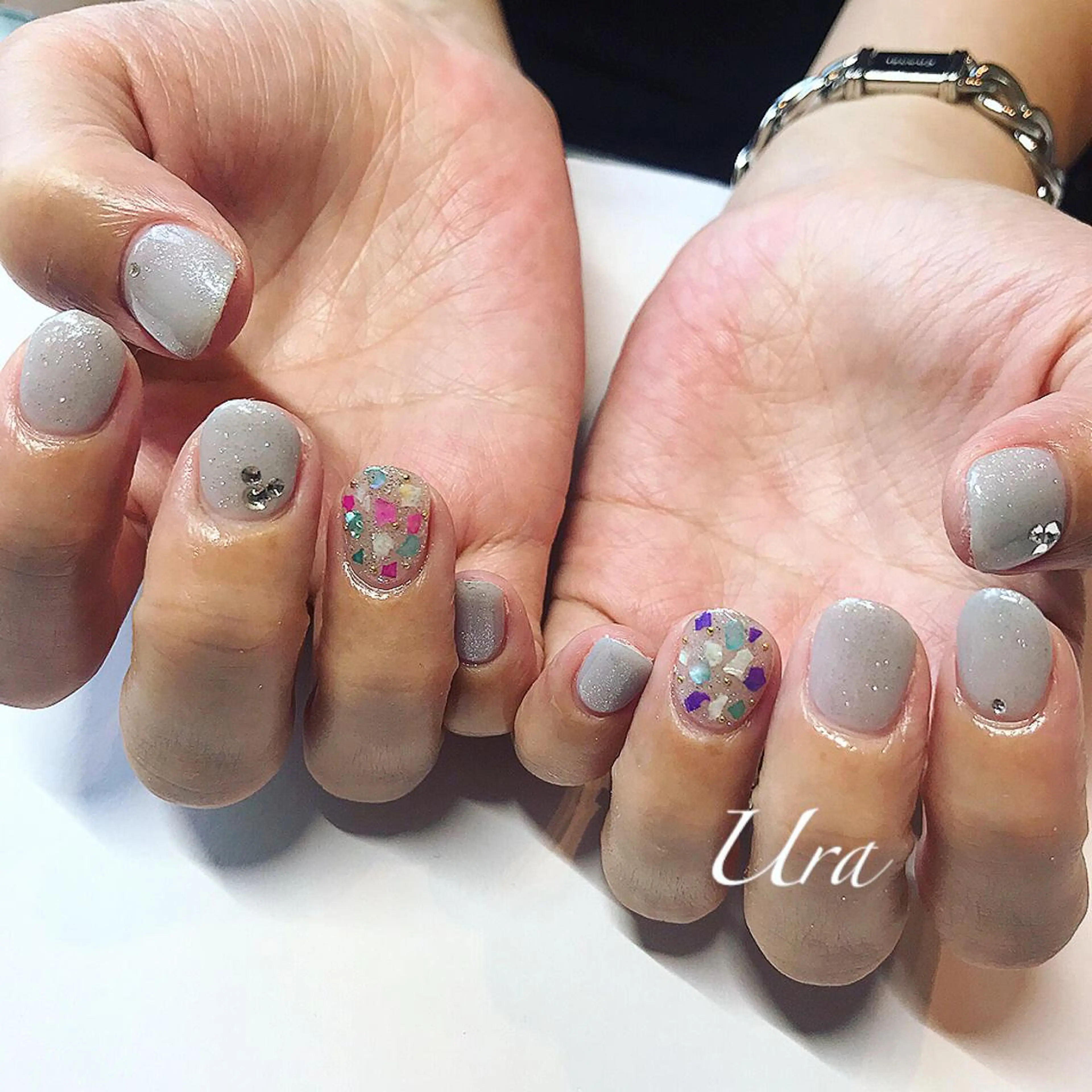 ネイル UrakoNail 《nail》のネイルデザイン