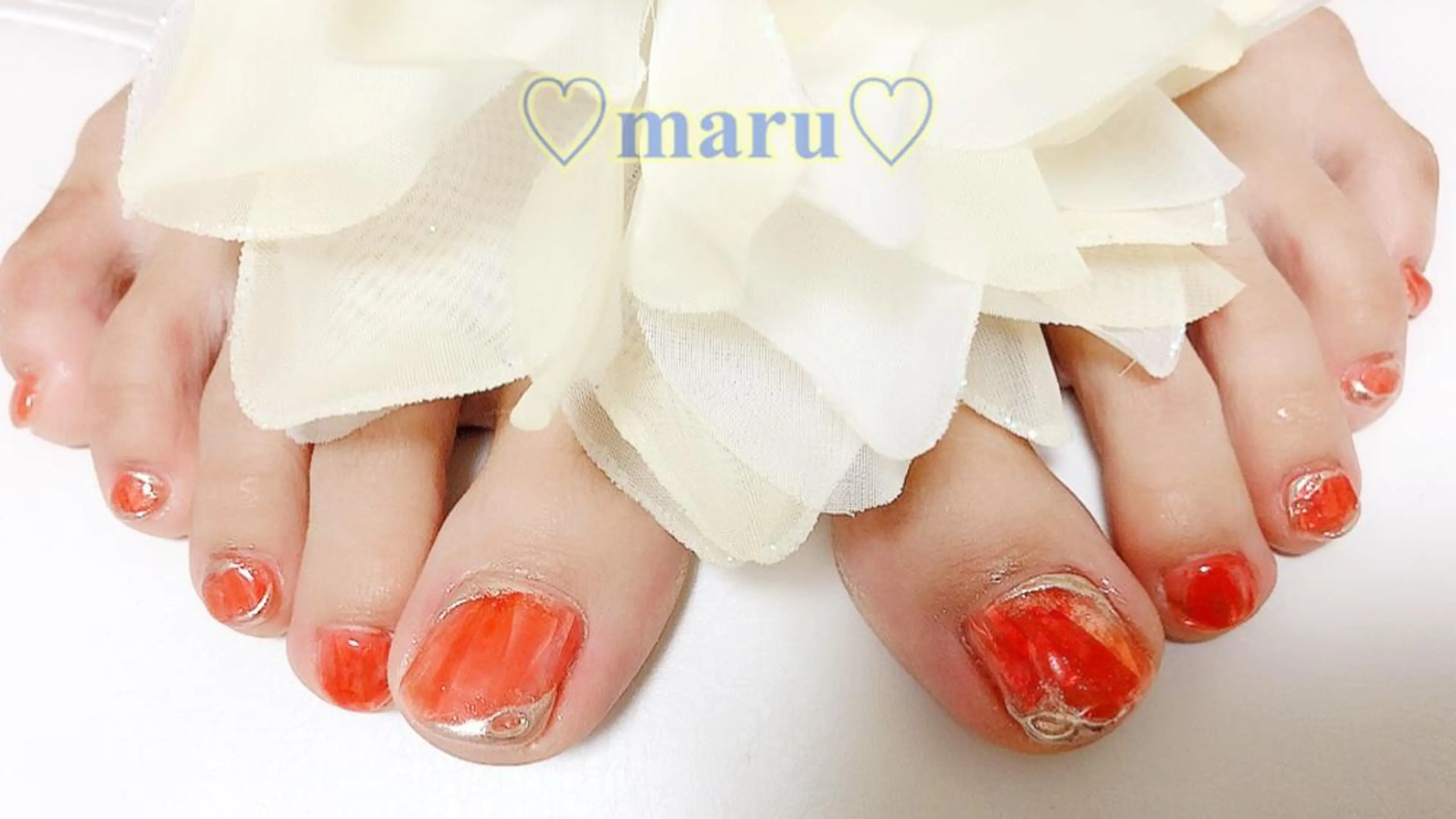 ネイル ハンドネイル フットネイル まるみ ♡のネイルデザイン