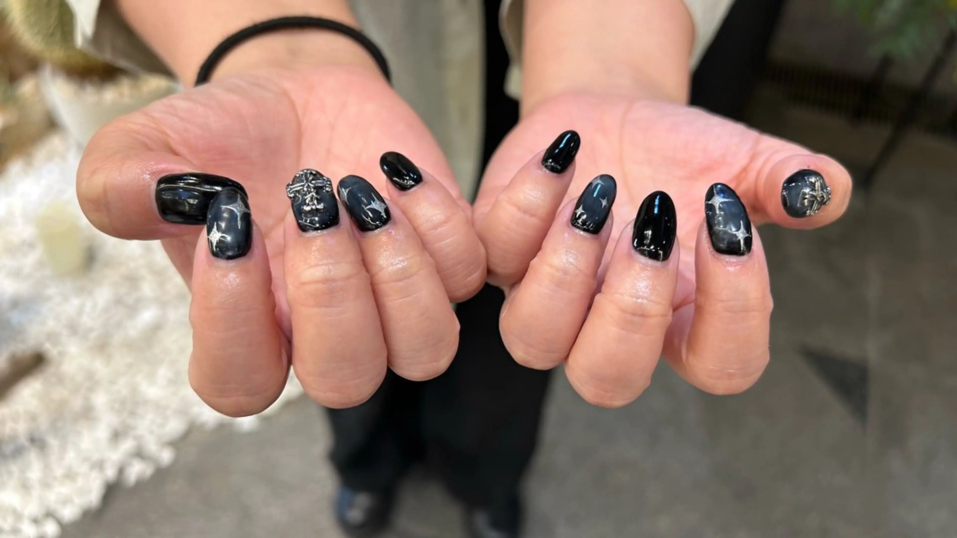 ネイル ꪆৎ平行アーチ ྀི ワカナの眉毛・アイブロウイメージ