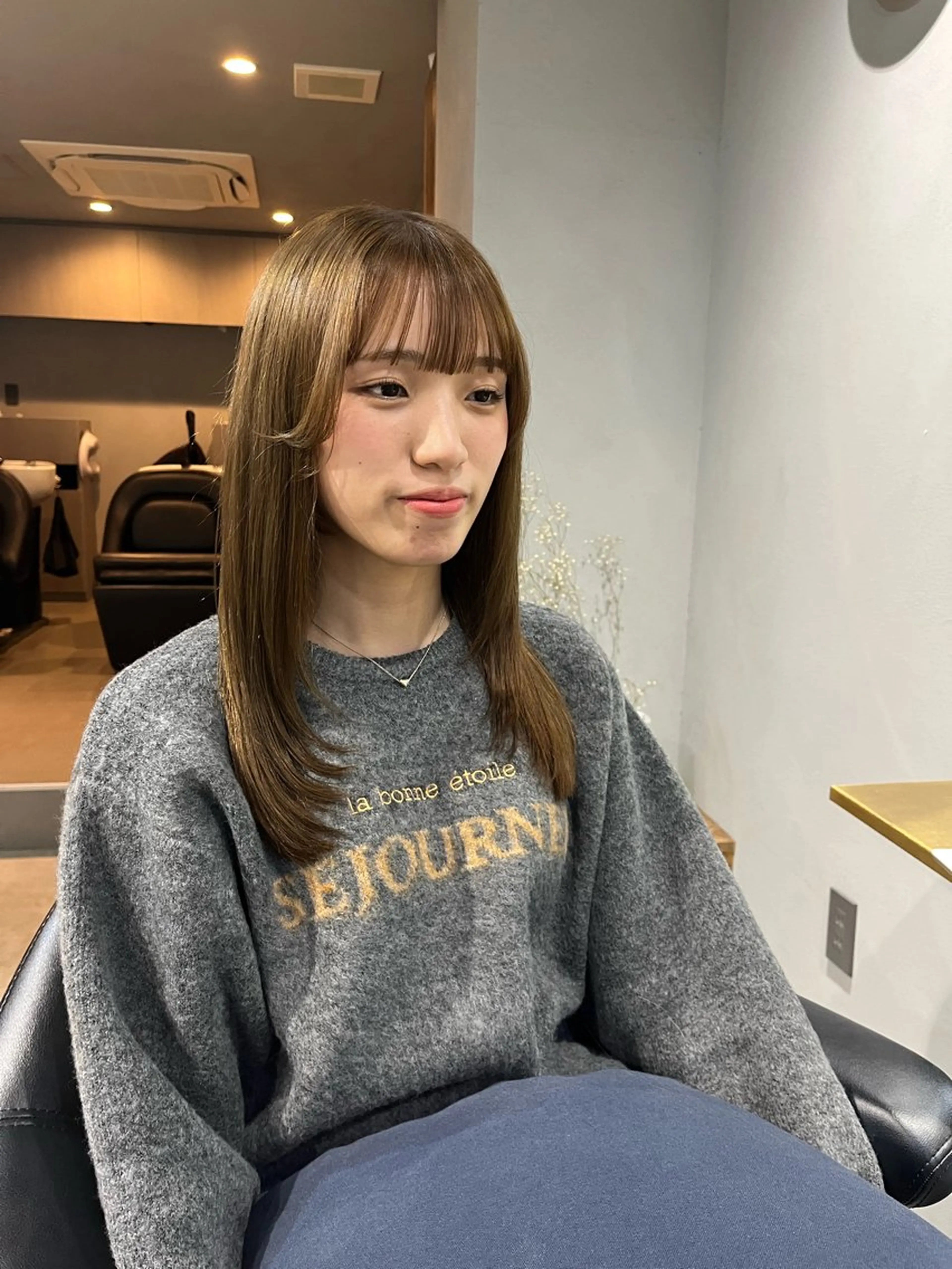 ミディアム カット ヘアカラー 【arc】 佐藤未希穂/レイヤーのヘアスタイル