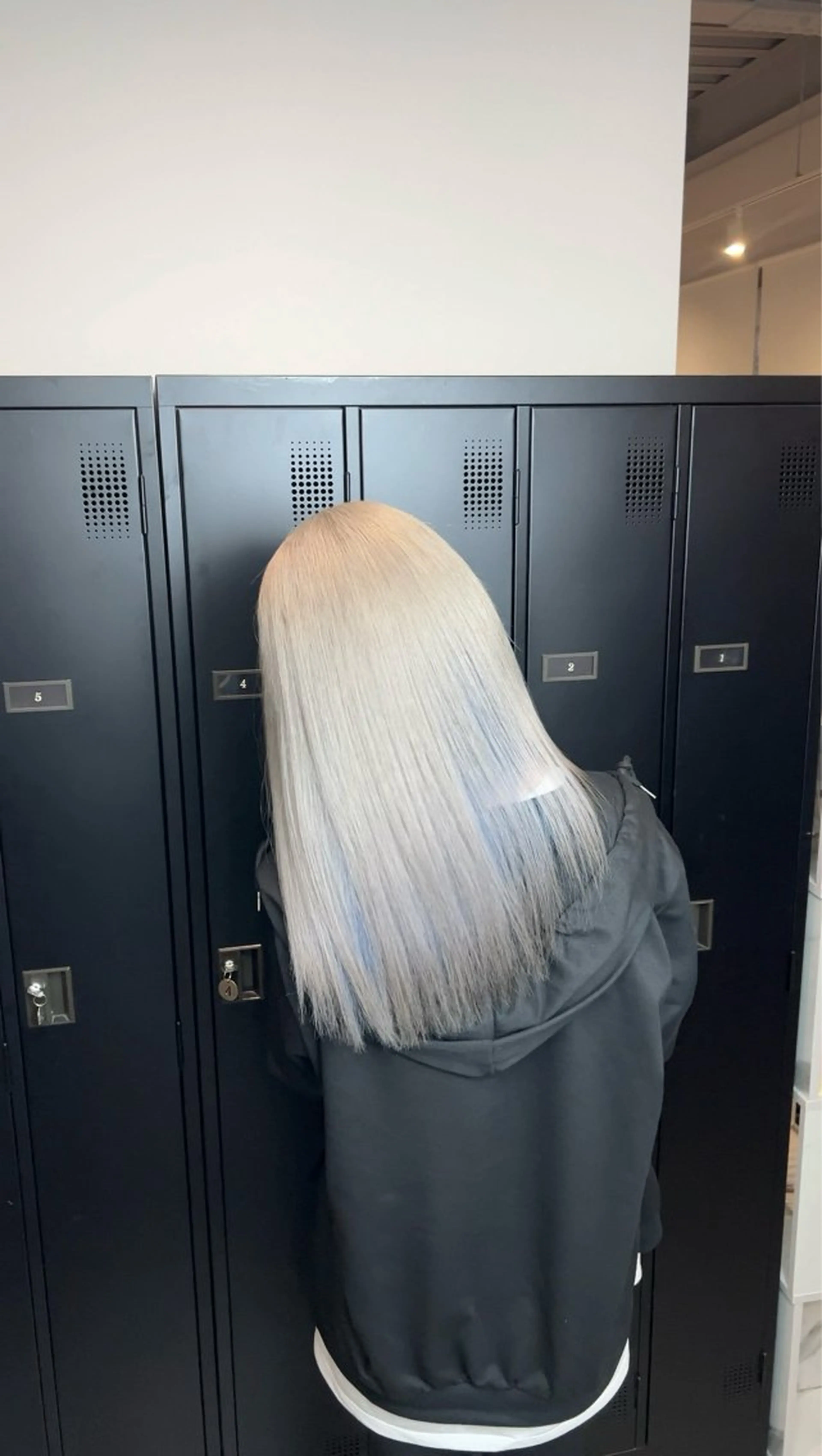 ロング 🥀高評価多数/三澤 歩夢のヘアスタイル