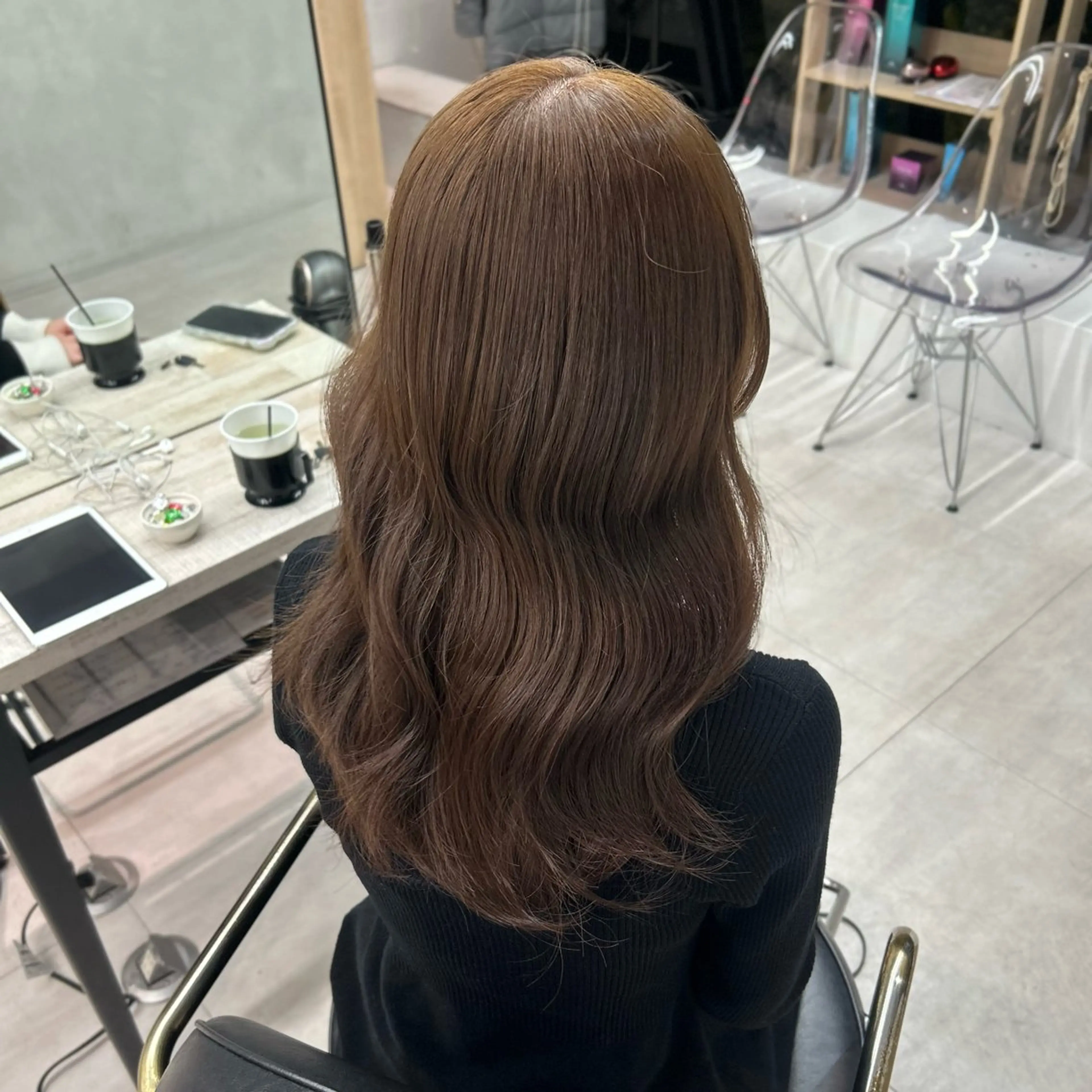 ロング ヘアアレンジ ヘアカラー 志村 奈々のヘアスタイル
