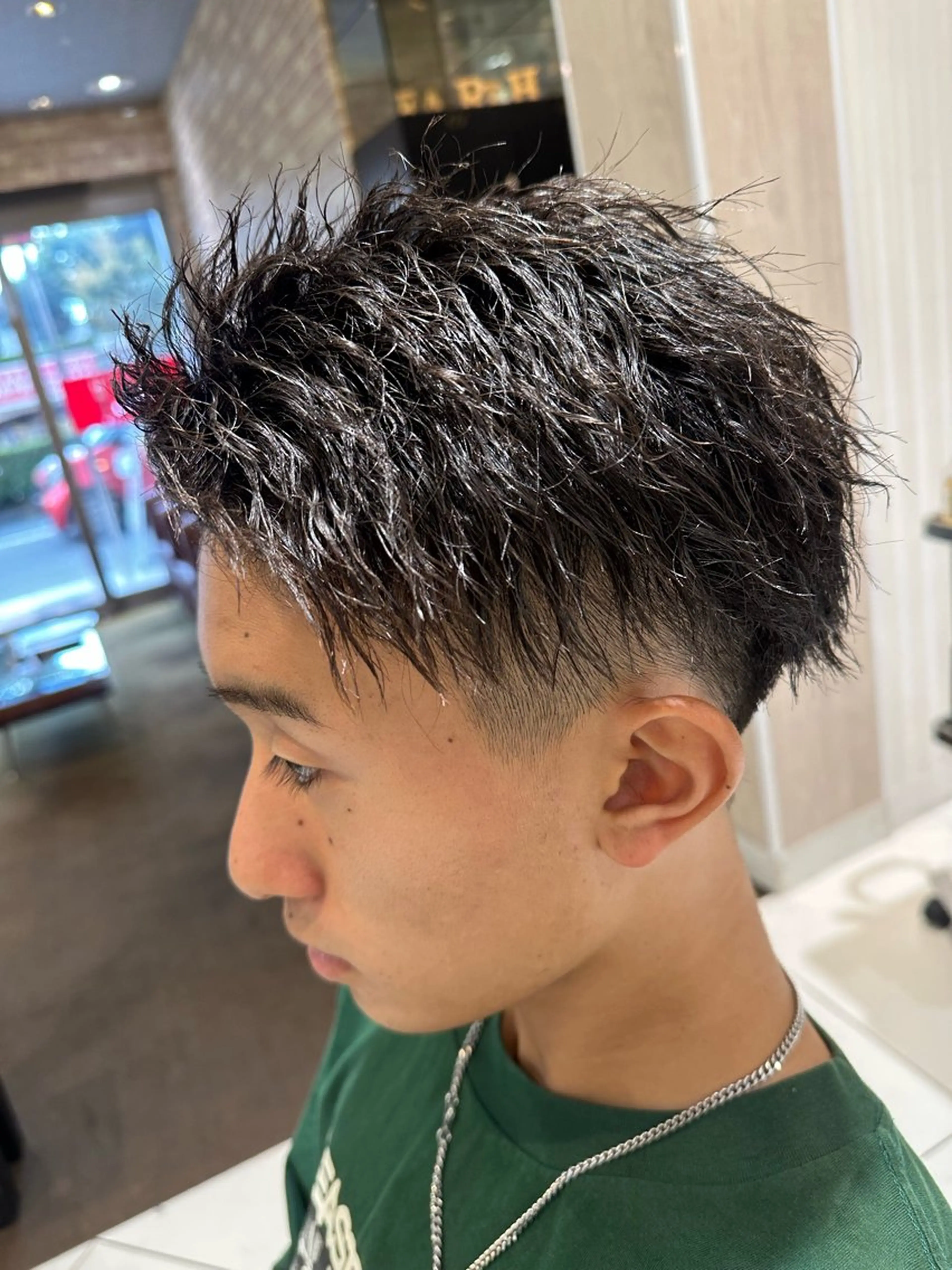 ショート パーマ メンズ メンズパーマ 波巻きパーマ 💈メンズ特化 美容師サキ💈のヘアスタイル