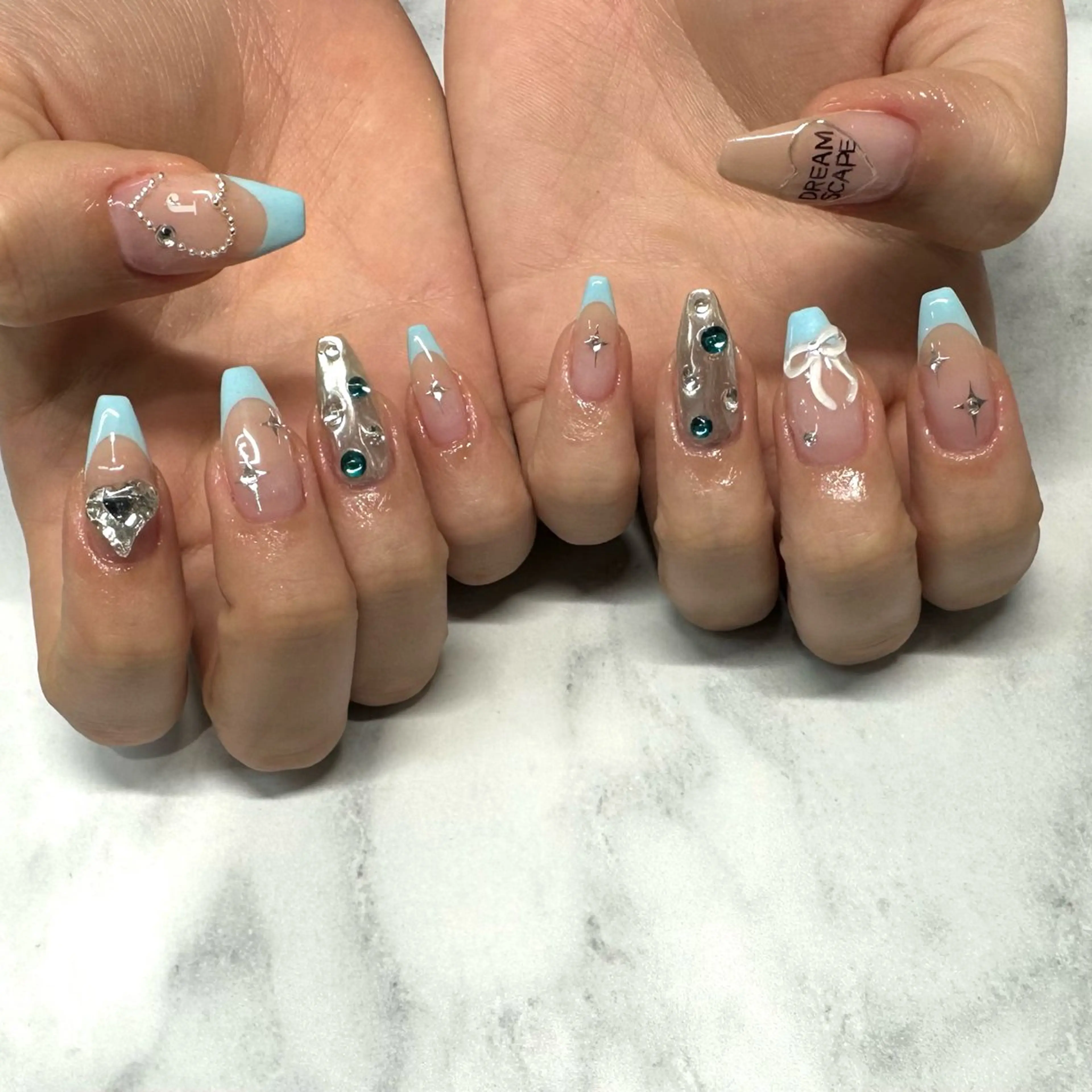 ネイル ハンドネイル Bianca浦和🎀 渋谷のネイルデザイン