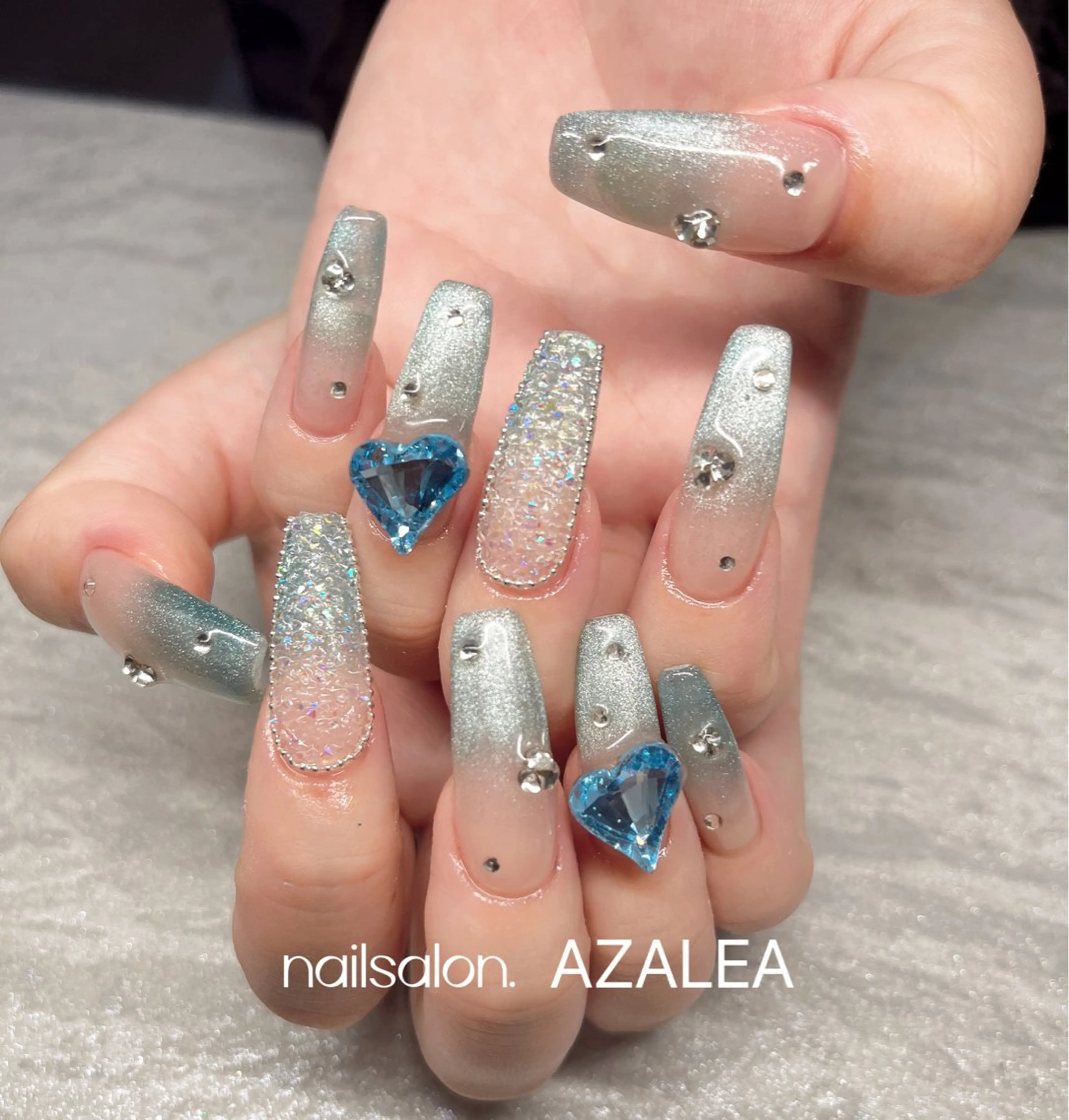 ネイル ハート ハンドネイル R inのネイルデザイン