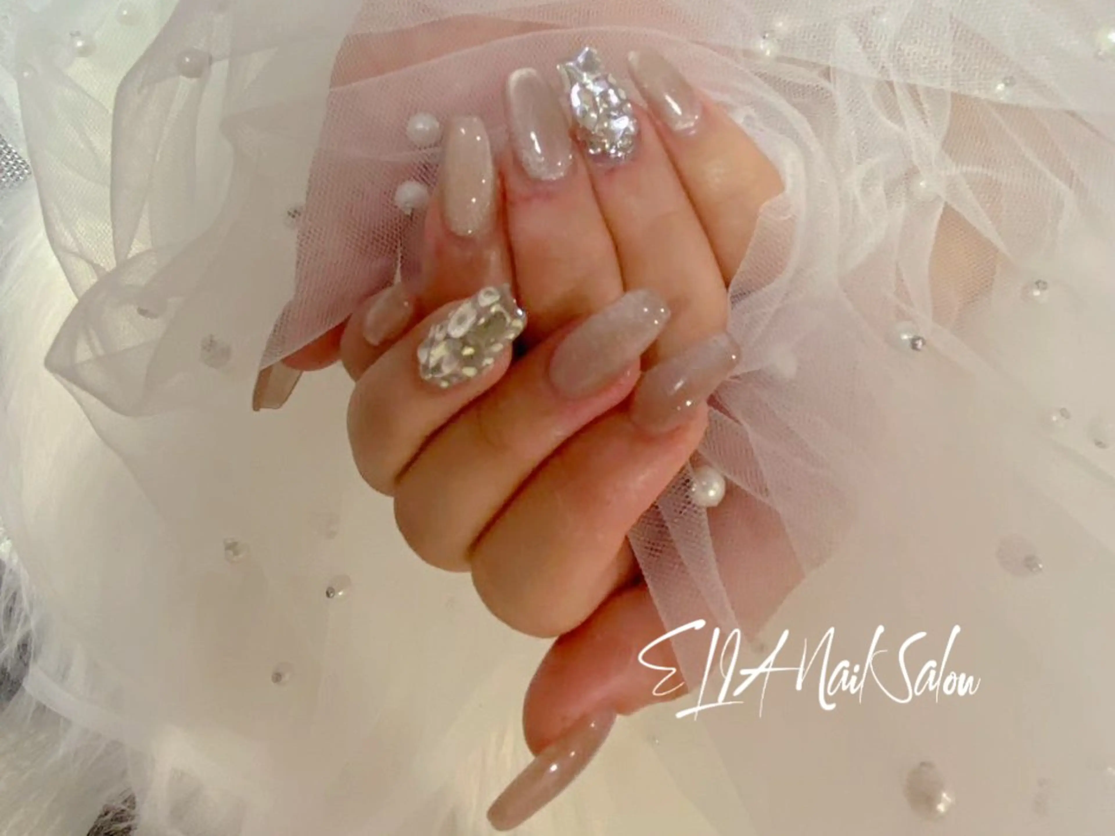 ミディアム cici nailのネイルデザイン