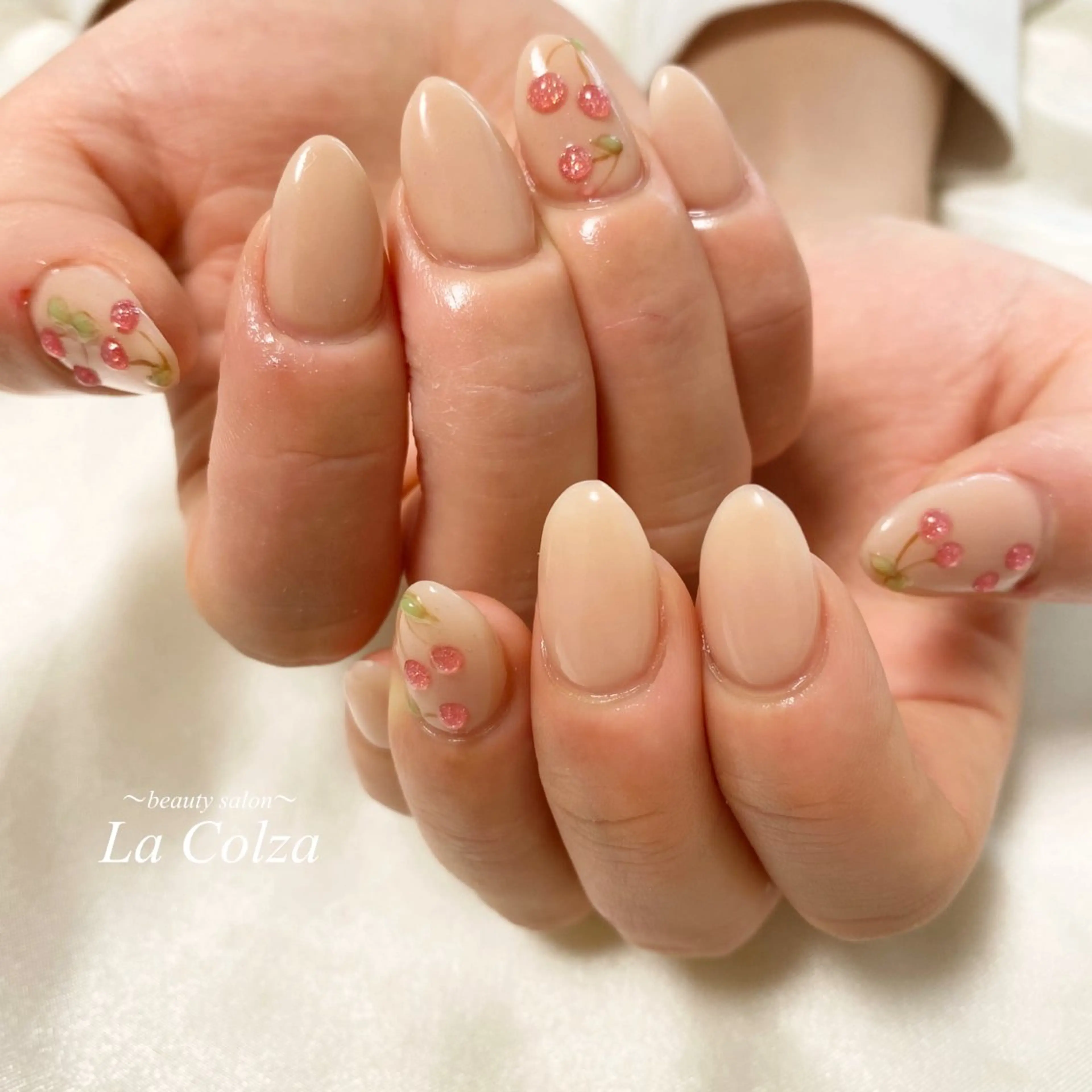 ネイル La Colzaのネイルデザイン