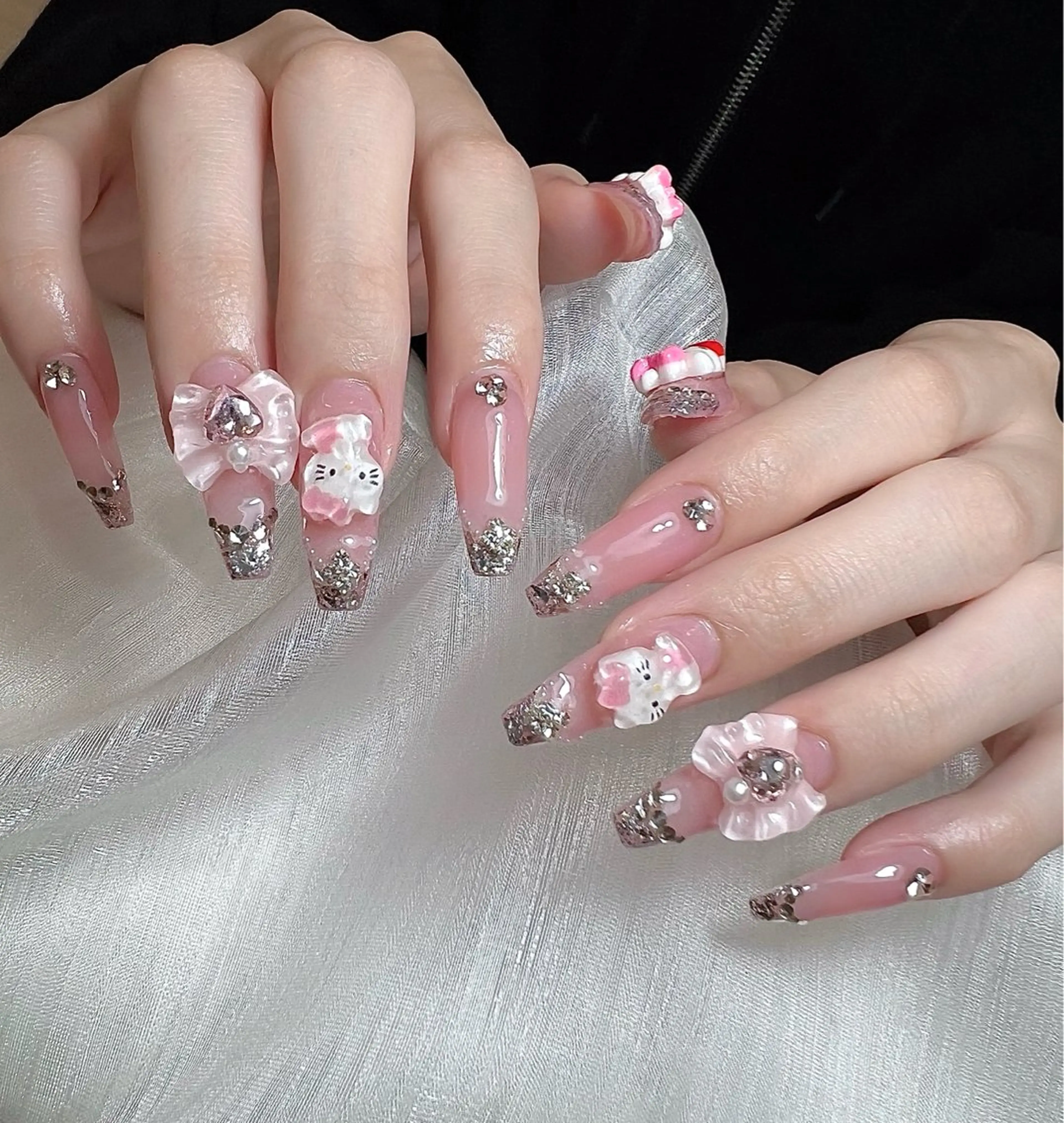 ネイル マグネットネイル ミラーネイル ネイルチップ 冬ネイル Lee Nailsのネイルデザイン