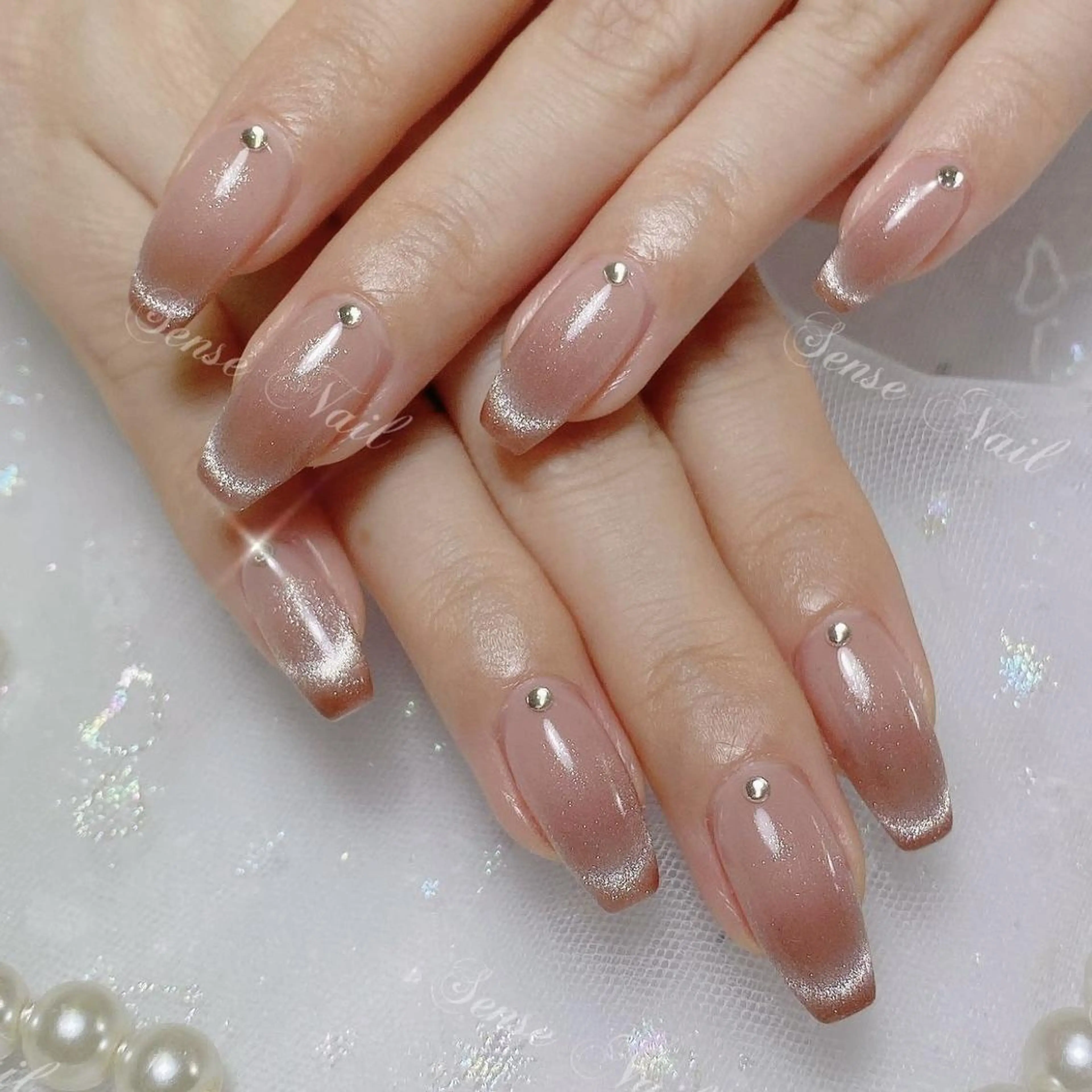 ネイル ハンドネイル Queening 🦋のネイルデザイン