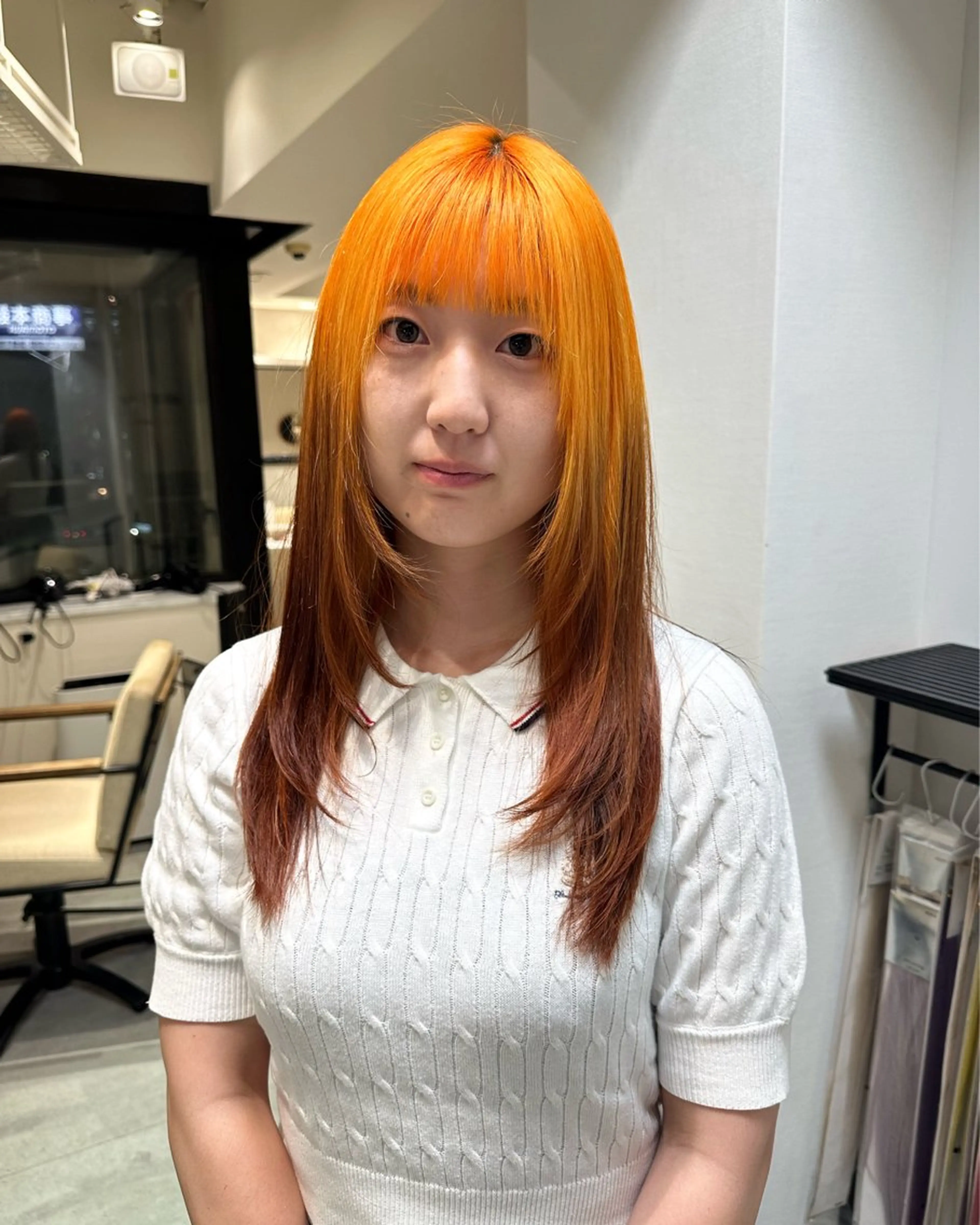 ロング ヘアカラー Maria 梅田/デザインカラーのヘアスタイル