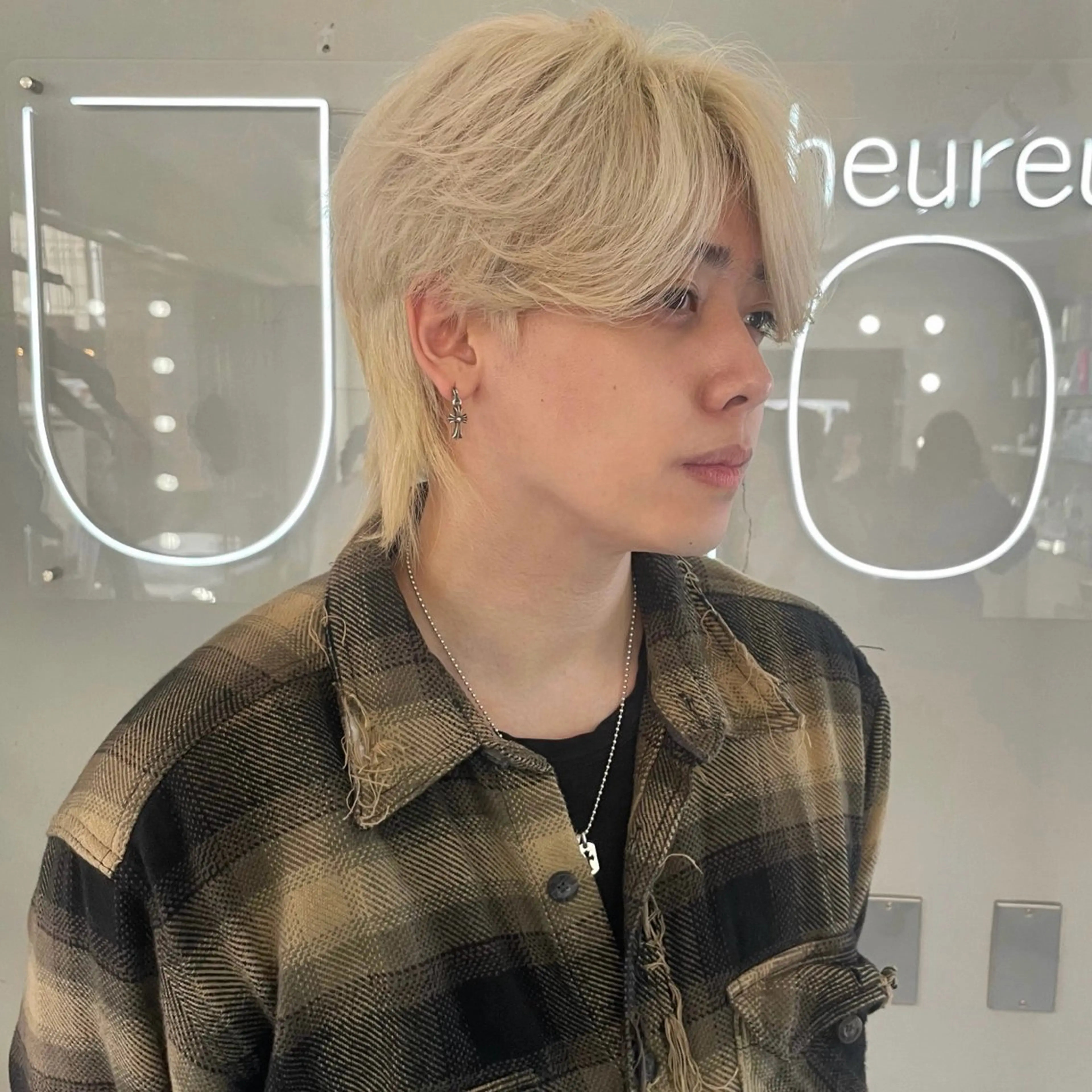 カラー メンズ メンズハイトーン ハイトーンカラー ヘアカラー Je suis heureuse Miel所属・🐩艶カラー/ chisato🌙のヘアスタイル