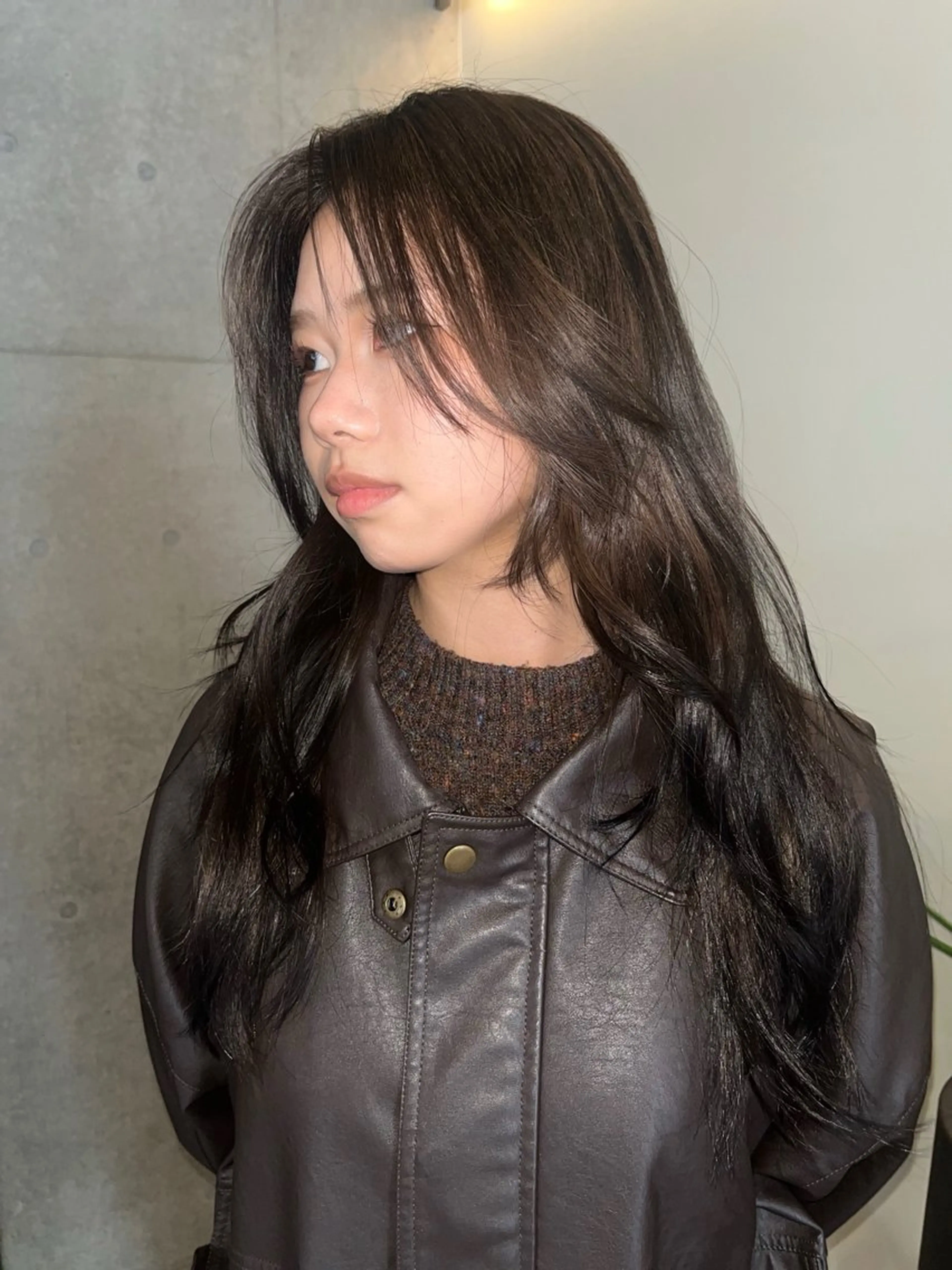 ロング レイヤーカット ロング ウルフカット カット ヘアカラー レイヤーカット\ウル フ　chinatsuのヘアスタイル