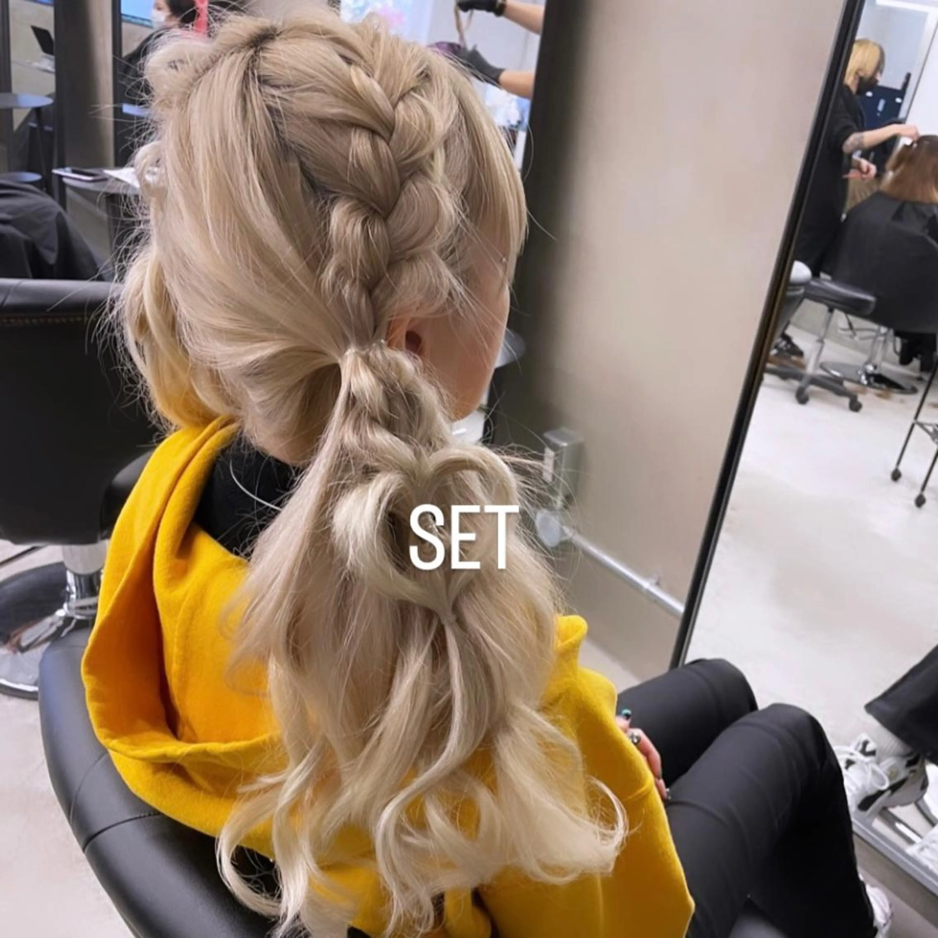 ヘアアレンジ ヘアセット エクステ🩵ブリーチ 韓国ヘア🩵KAEのヘアスタイル