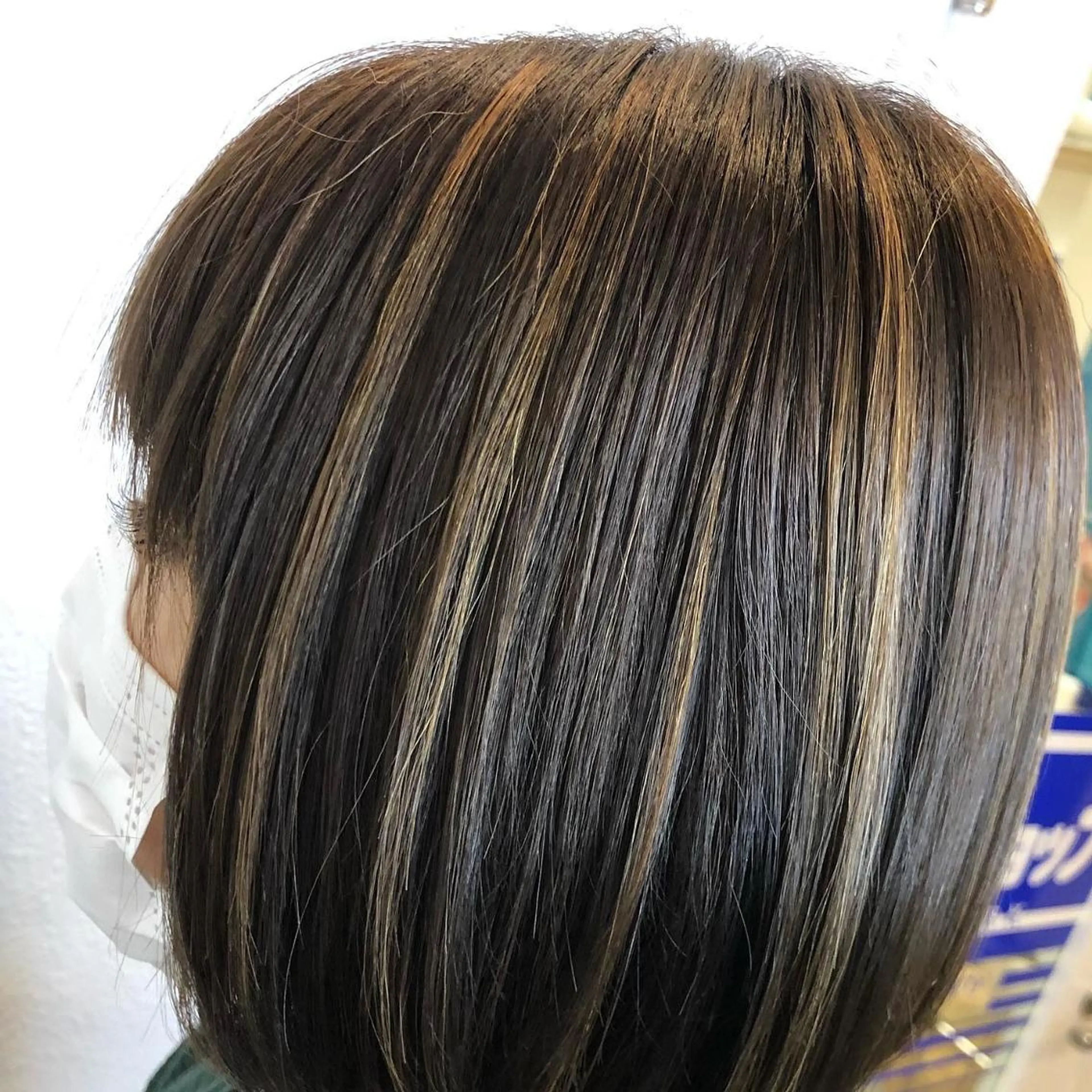 ミディアム カラー ハイライトカラー ハイライト -5歳大人ﾊｲﾗｲﾄ ✨津嘉山のヘアスタイル