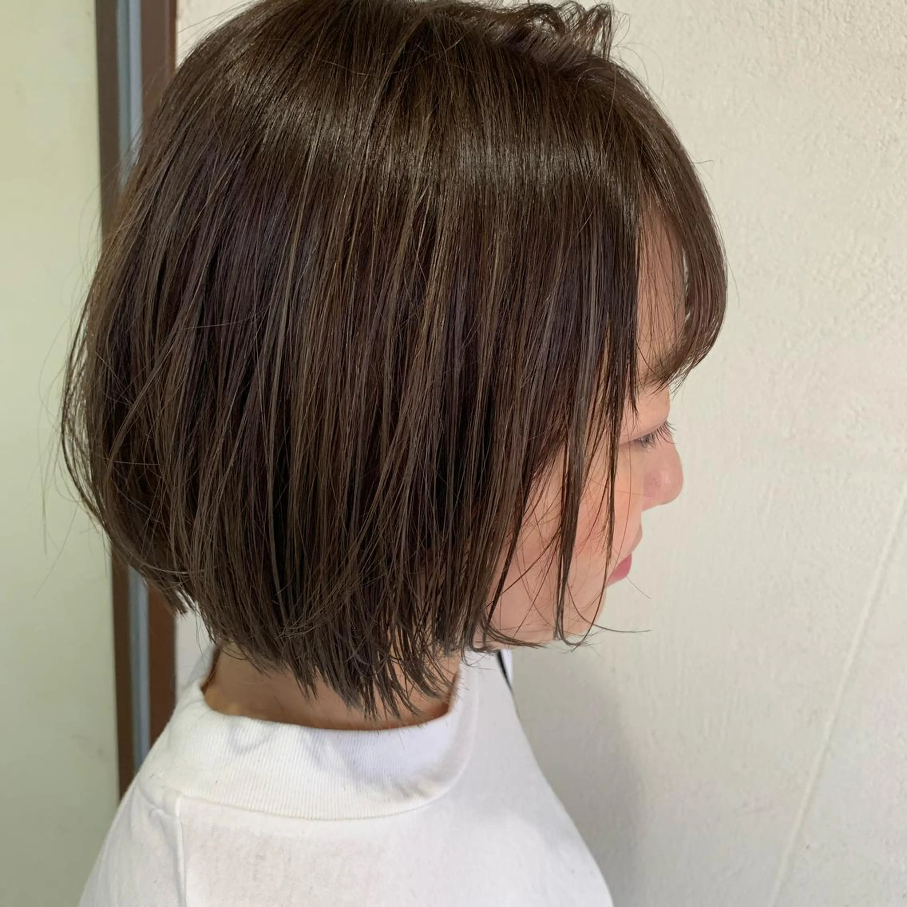 カラー ボブ ufufu所属・境 菜摘のヘアスタイル