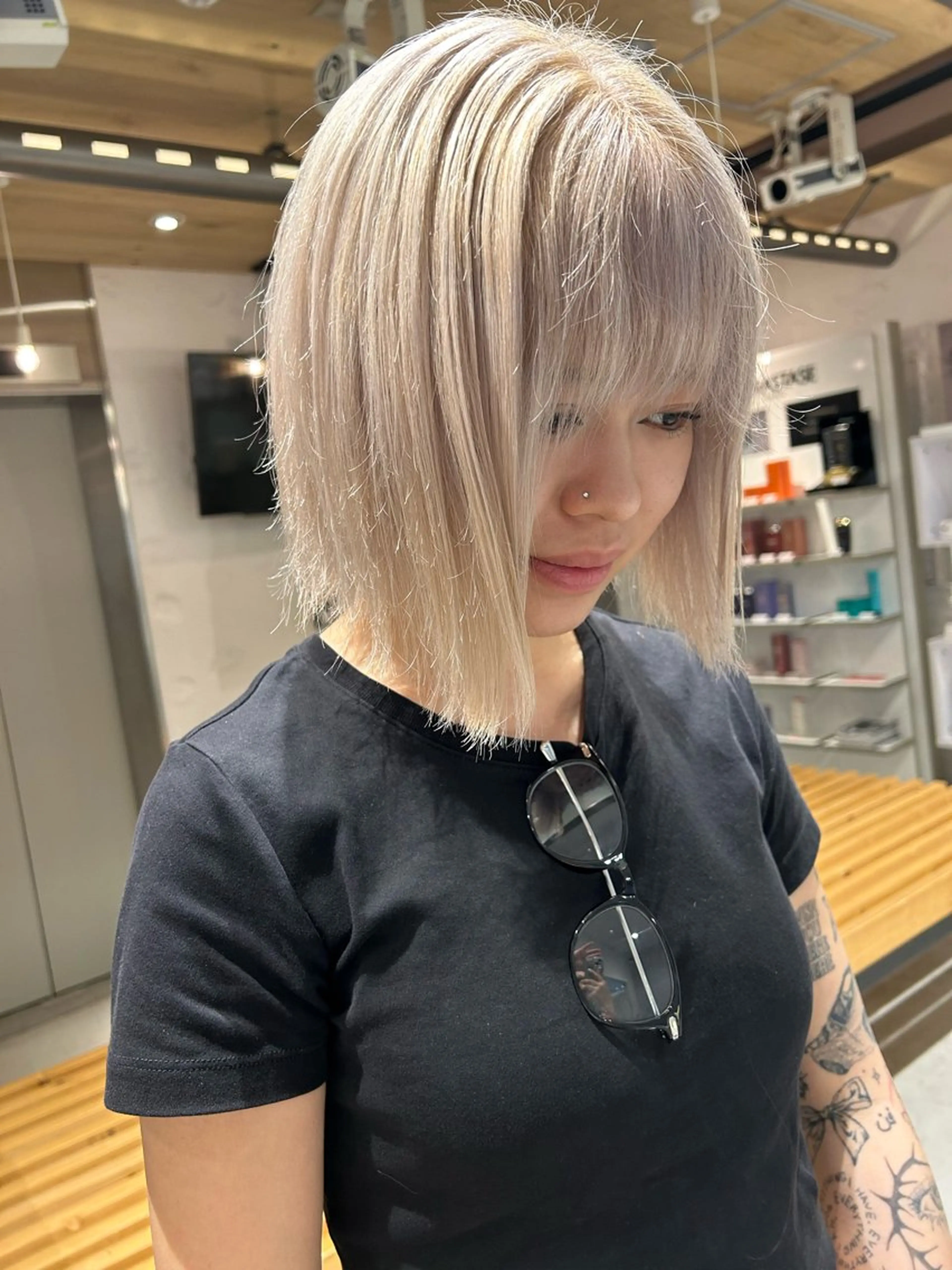 ショート カラー ヘアカラー トリートメント ✨ブリーチ特化✨ 💚Acchon💚のヘアスタイル