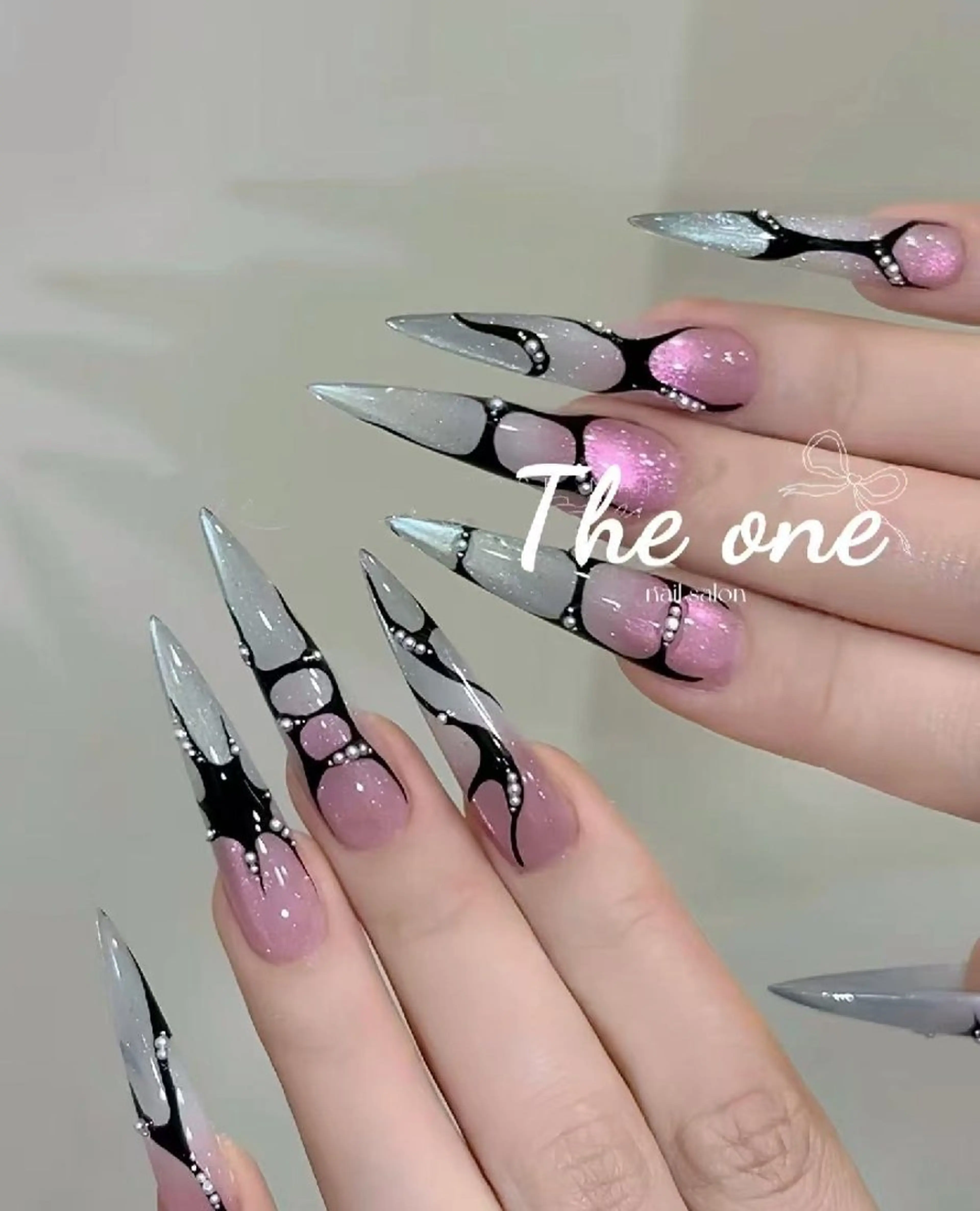 ネイル N. サロン所属・Theone栄店 田口のネイルデザイン