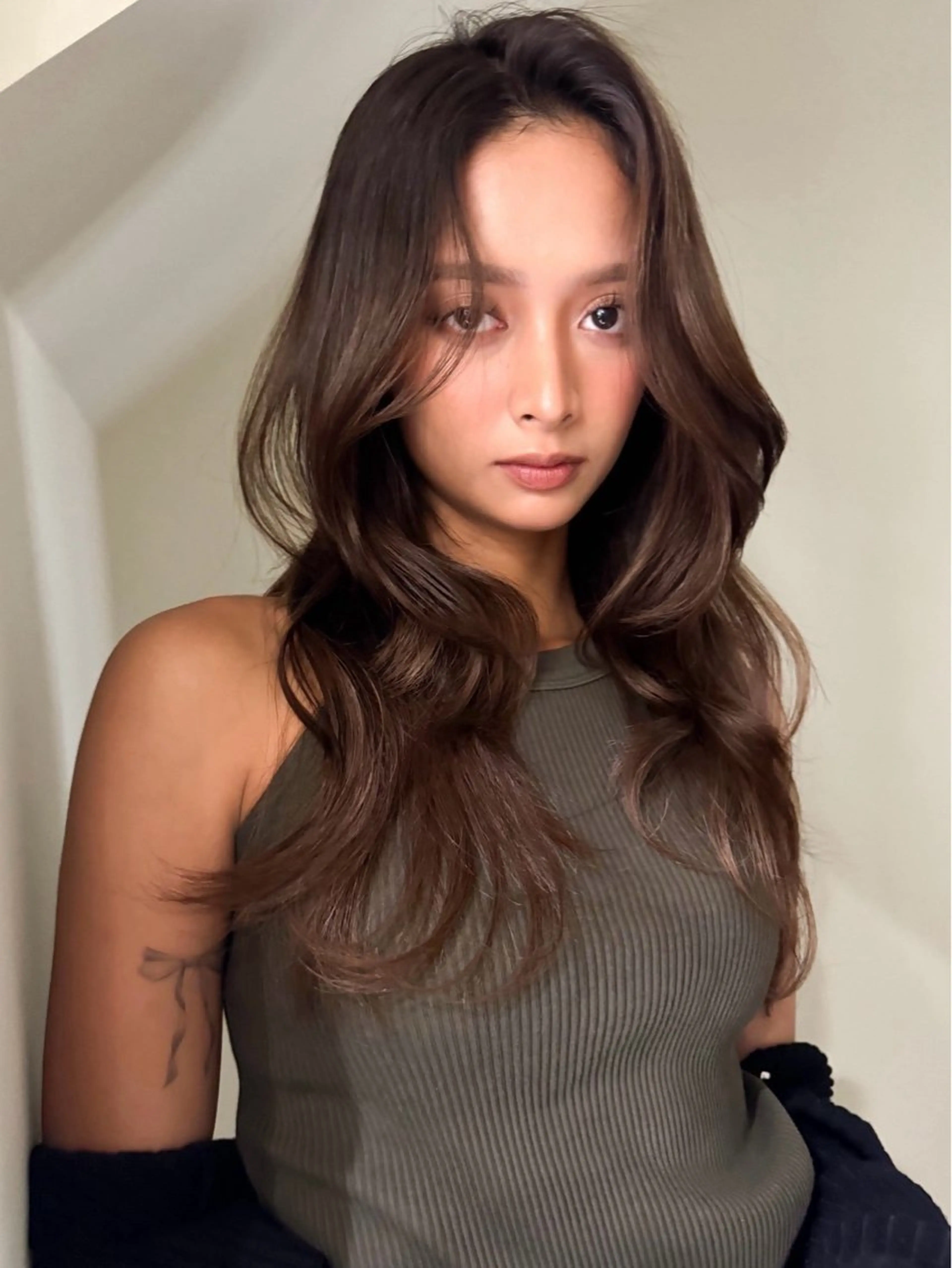 ロング カラー 顔周りカット レイヤーカット ロング 小顔カット 表参道/レイヤー カット/ryoのヘアスタイル