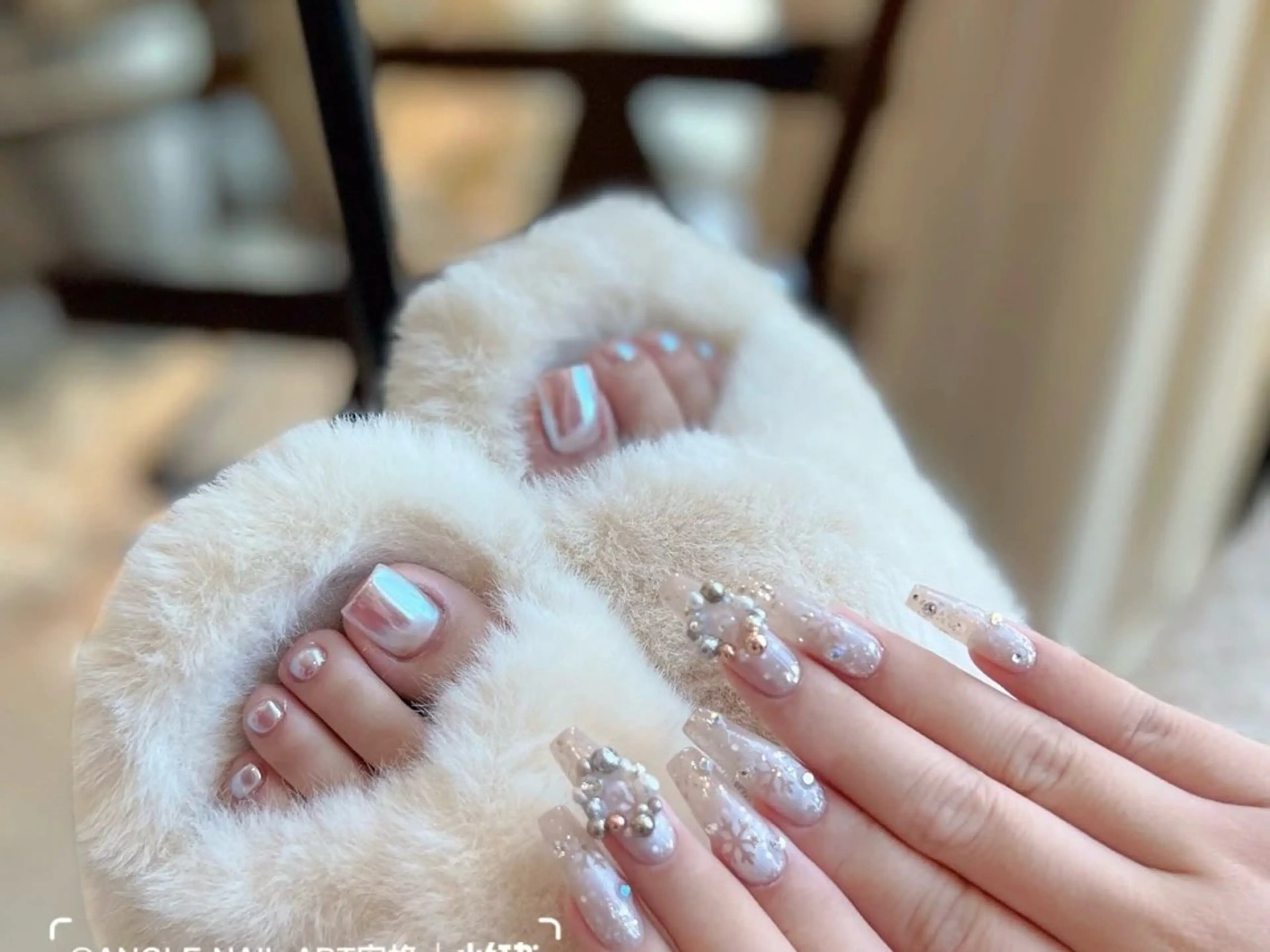 ネイル ハンドネイル フットネイル 美人計ネイルサロン所属・中山 美月のネイルデザイン