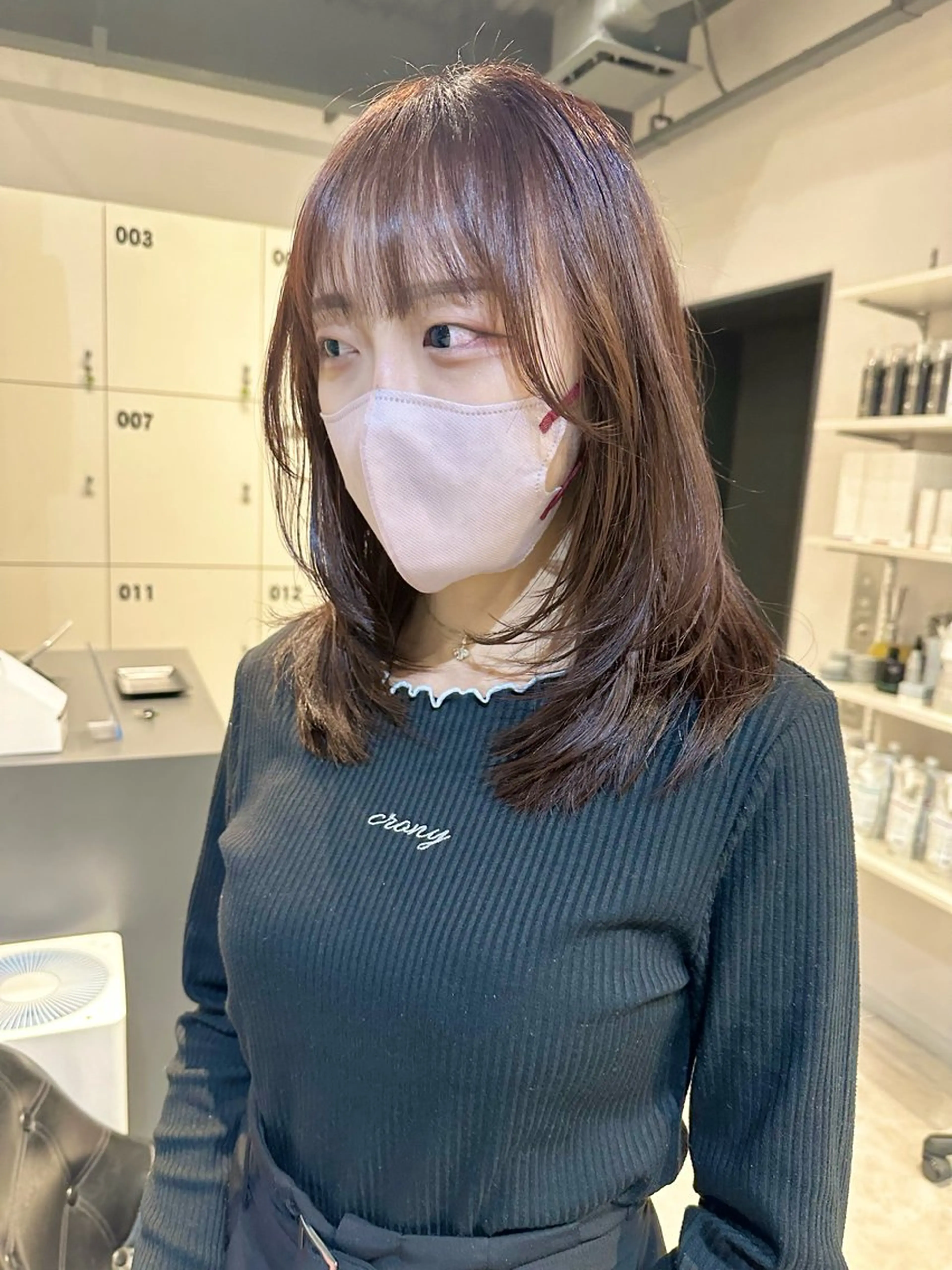 セミロング カラー レイヤーカット KURO/韓国ヘア /レイヤーカットのヘアスタイル