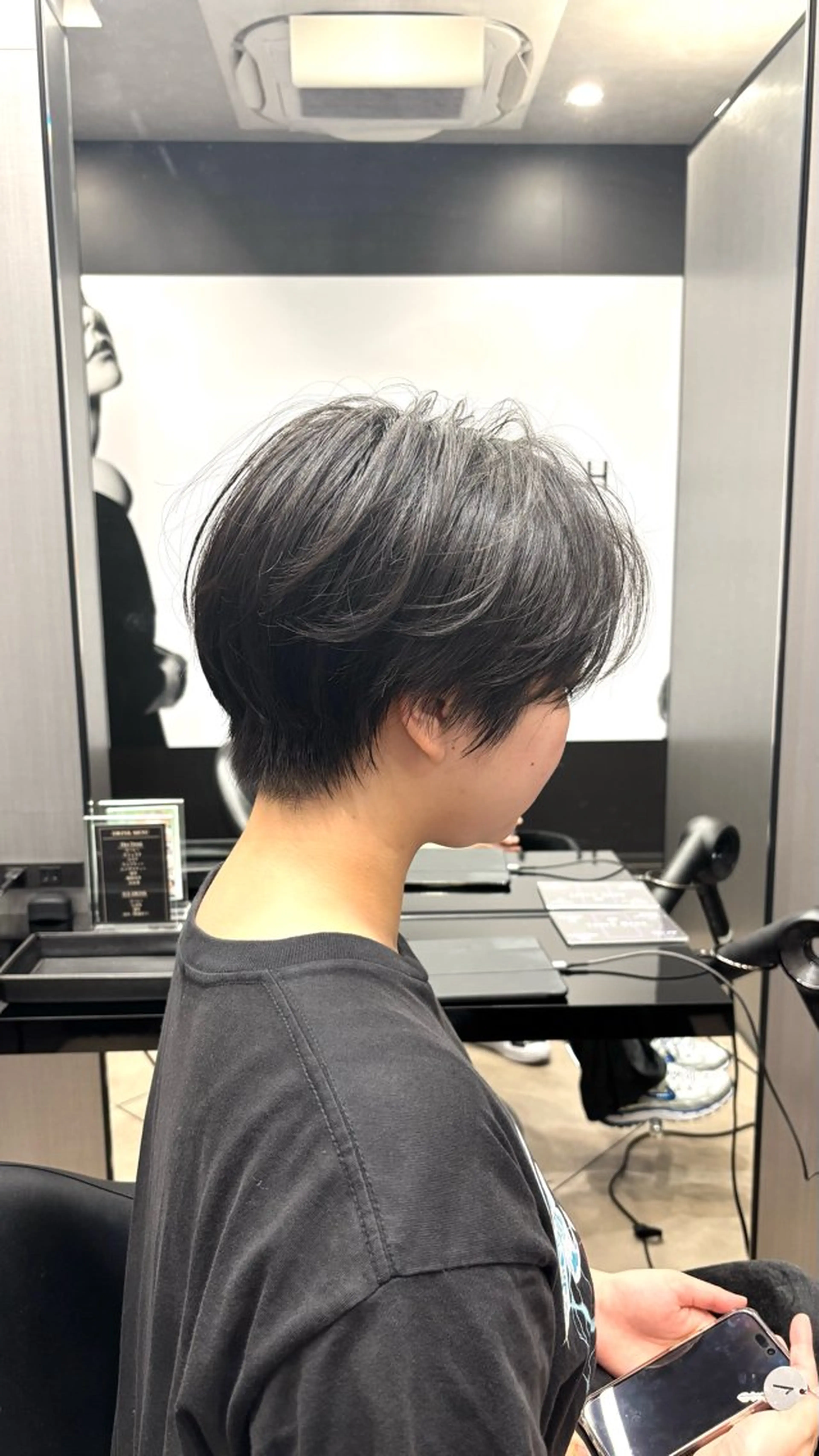 ショート ショートボブ ハンサムショート 丸みショート ボブ くびれヘア カット HARUKI  MINATO Japan広島紙屋町店所属・hmj紙屋町店 脊戸智志のエステ・リラクイメージ