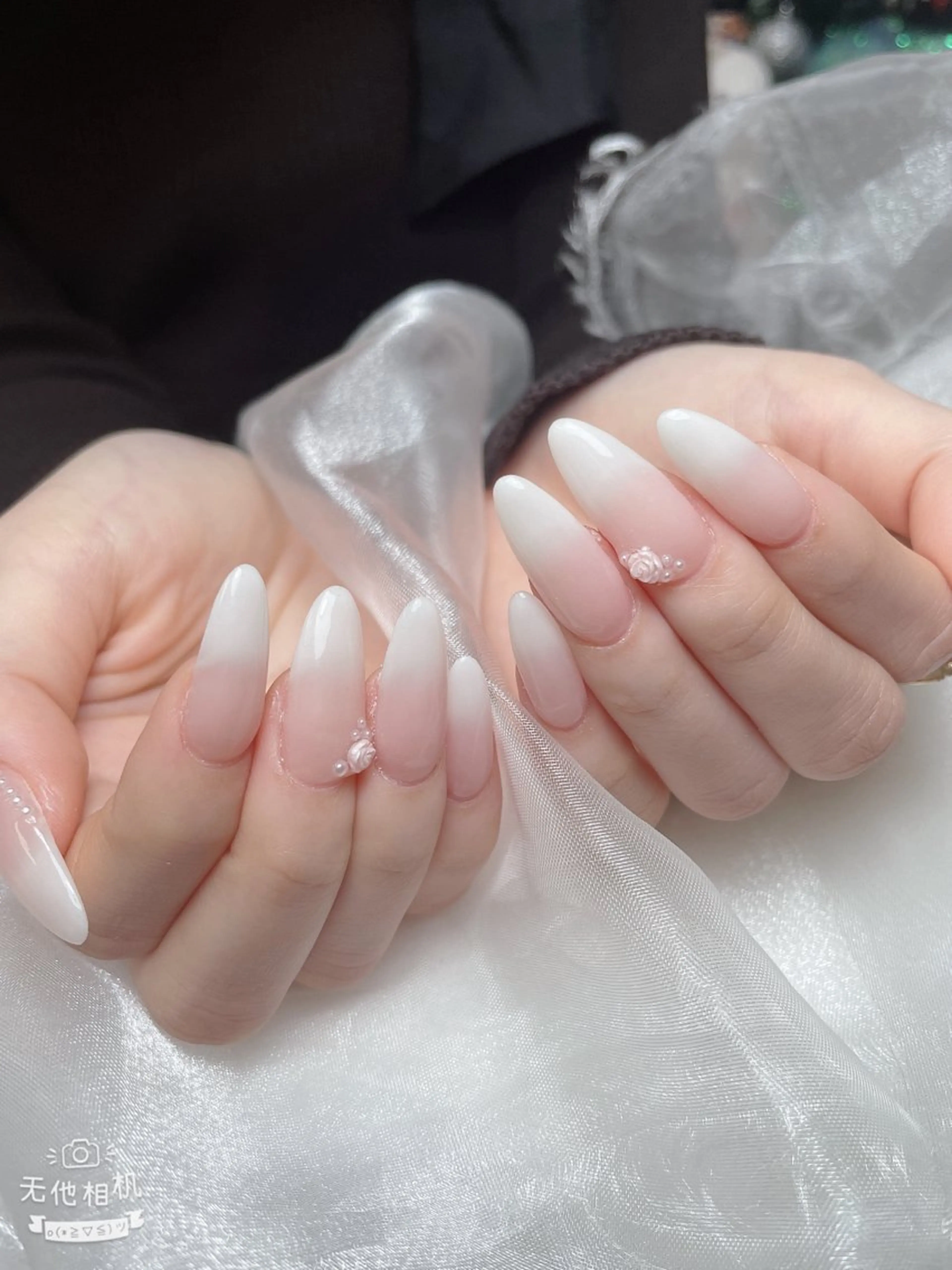 ネイル 成人式 ジェルネイル ネイルチップ 冬ネイル クリスマス ハンドネイル MoMoA Nail ネイル長さ出し専門店のネイルデザイン