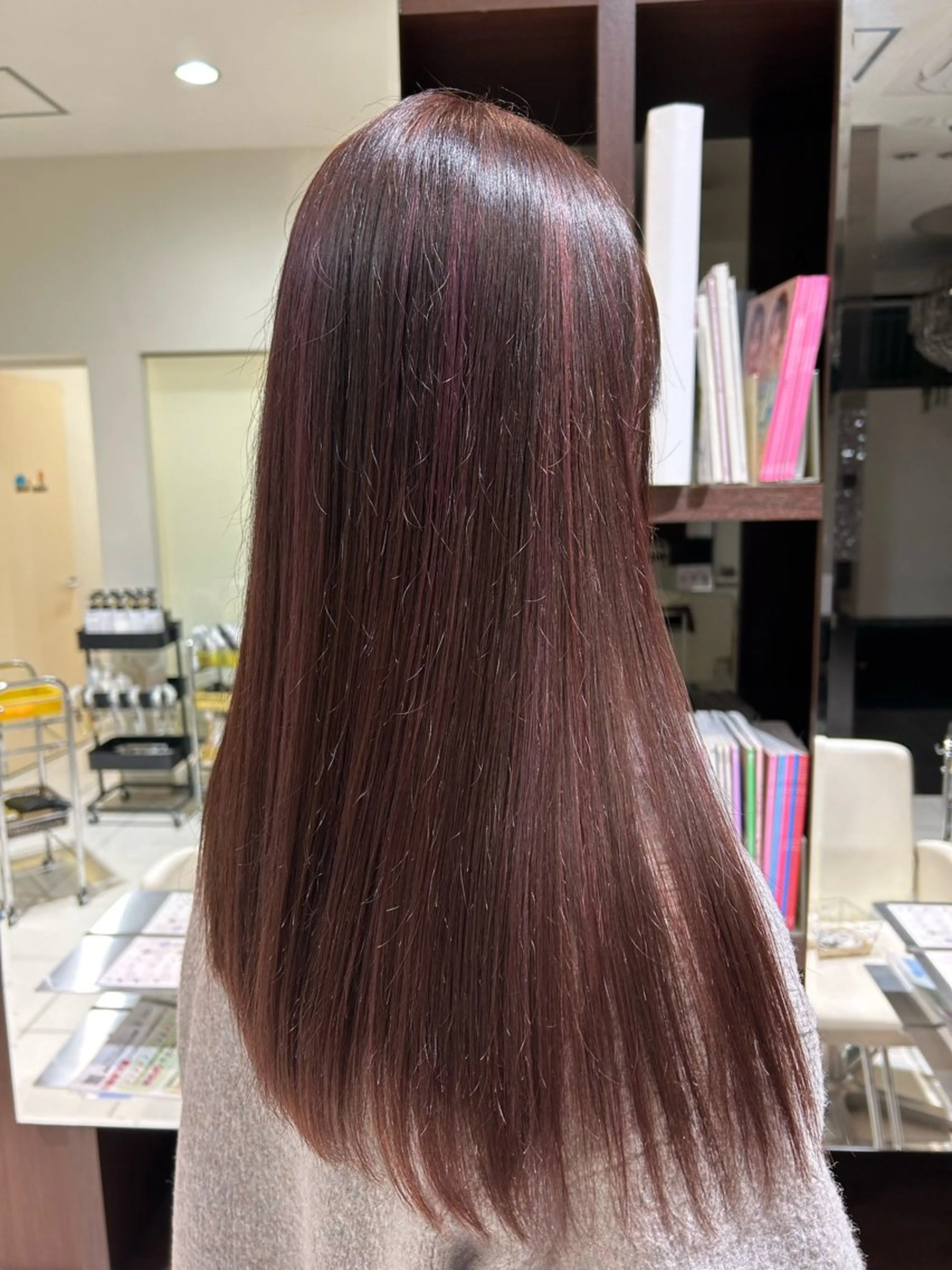 ロング カラー 宮崎 妃楠のヘアスタイル