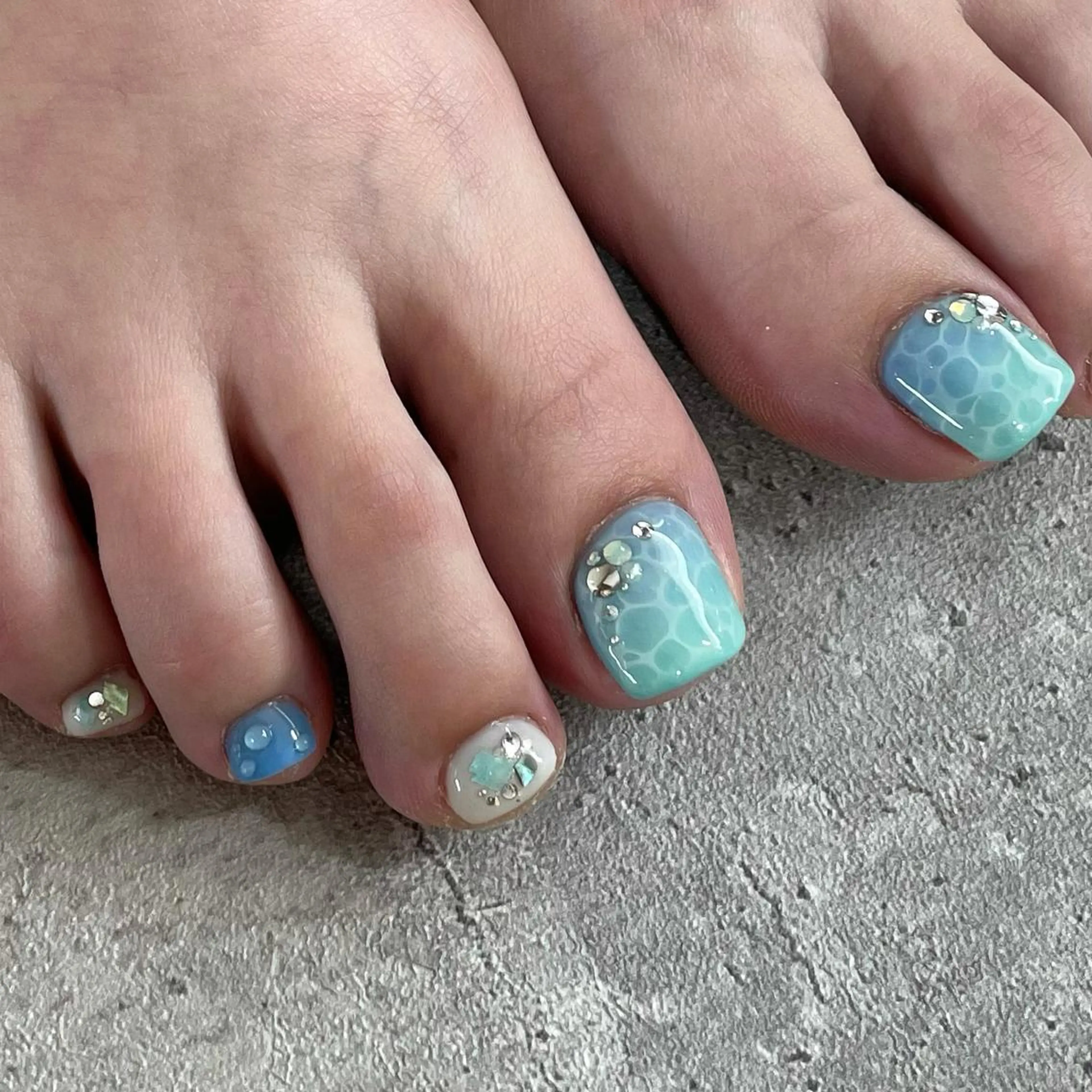 ネイル フットネイル ジェルネイル 東 千夏のネイルデザイン