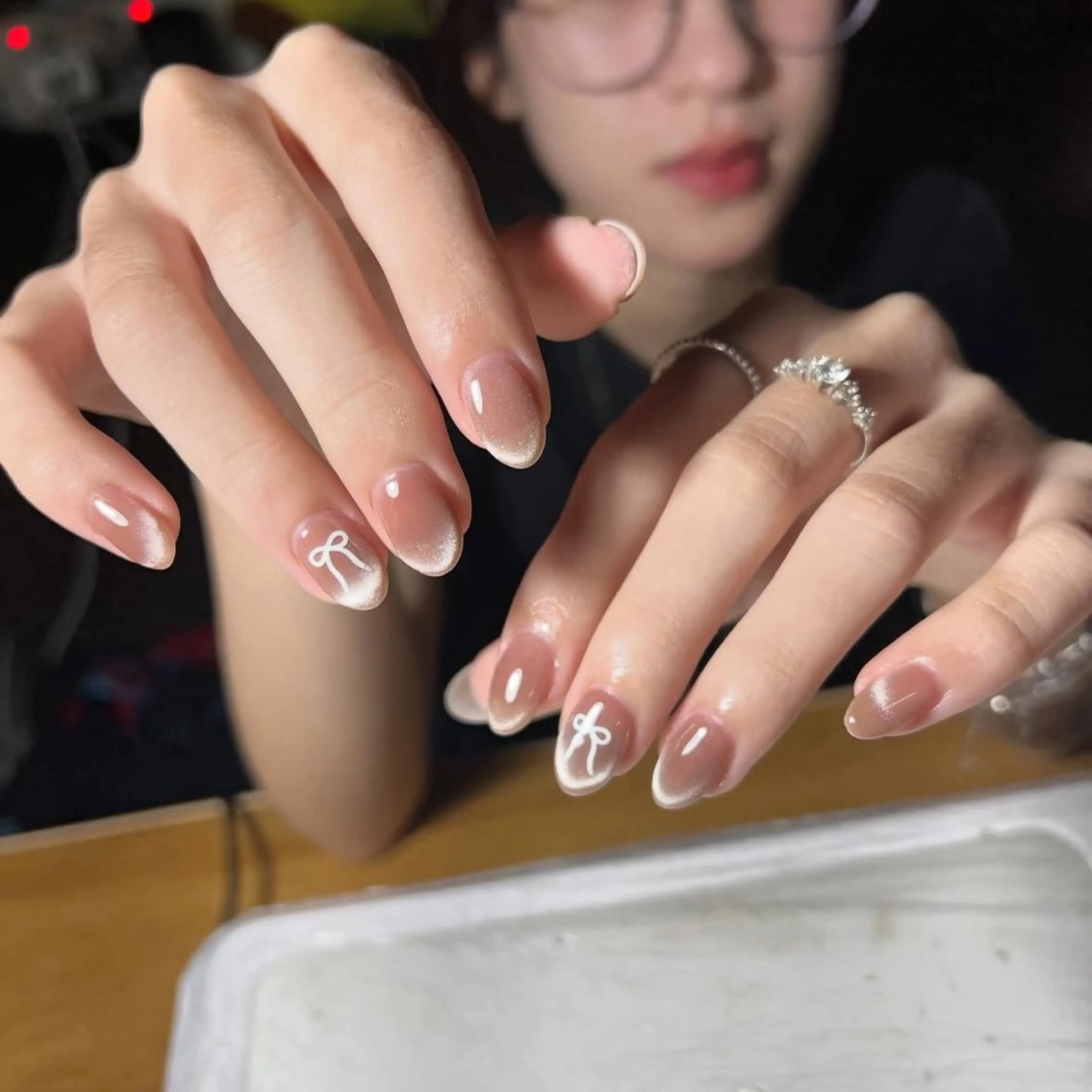 ネイル ハンドネイル MQueen ネイルサロンマルのネイルデザイン