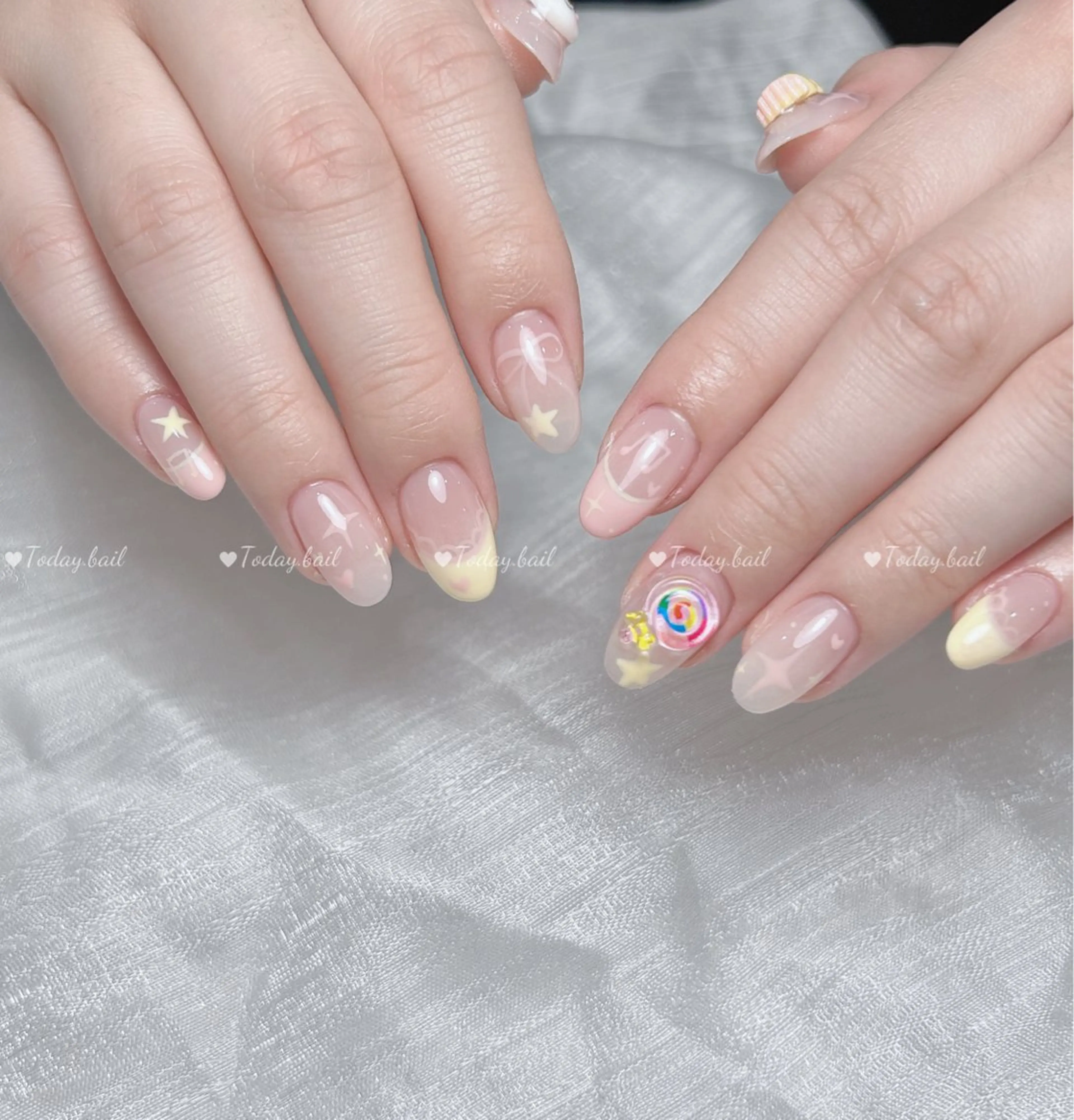 ネイル ハンドネイル 🎀Today nail💅のネイルデザイン