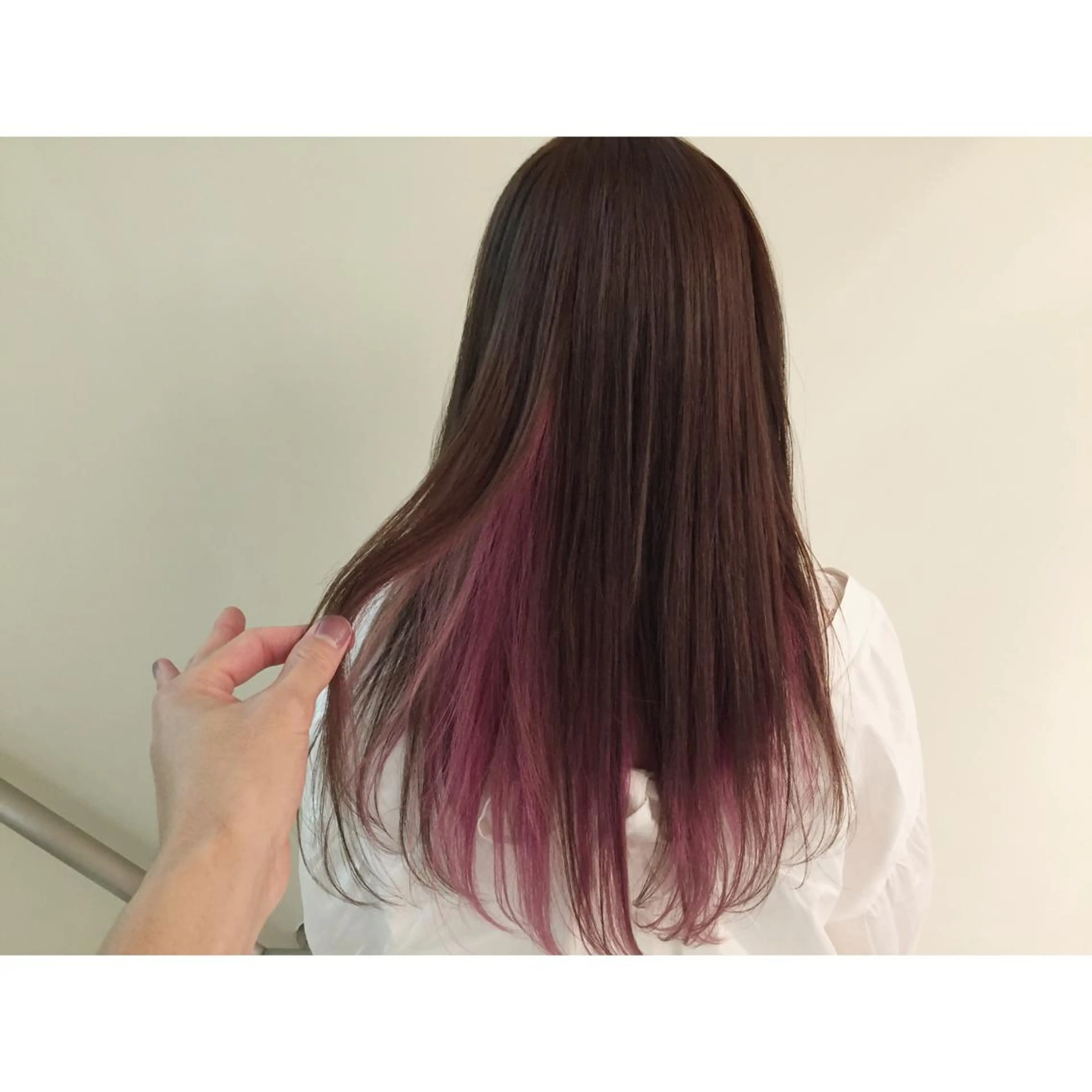 セミロング カラー 加藤 利基のヘアスタイル