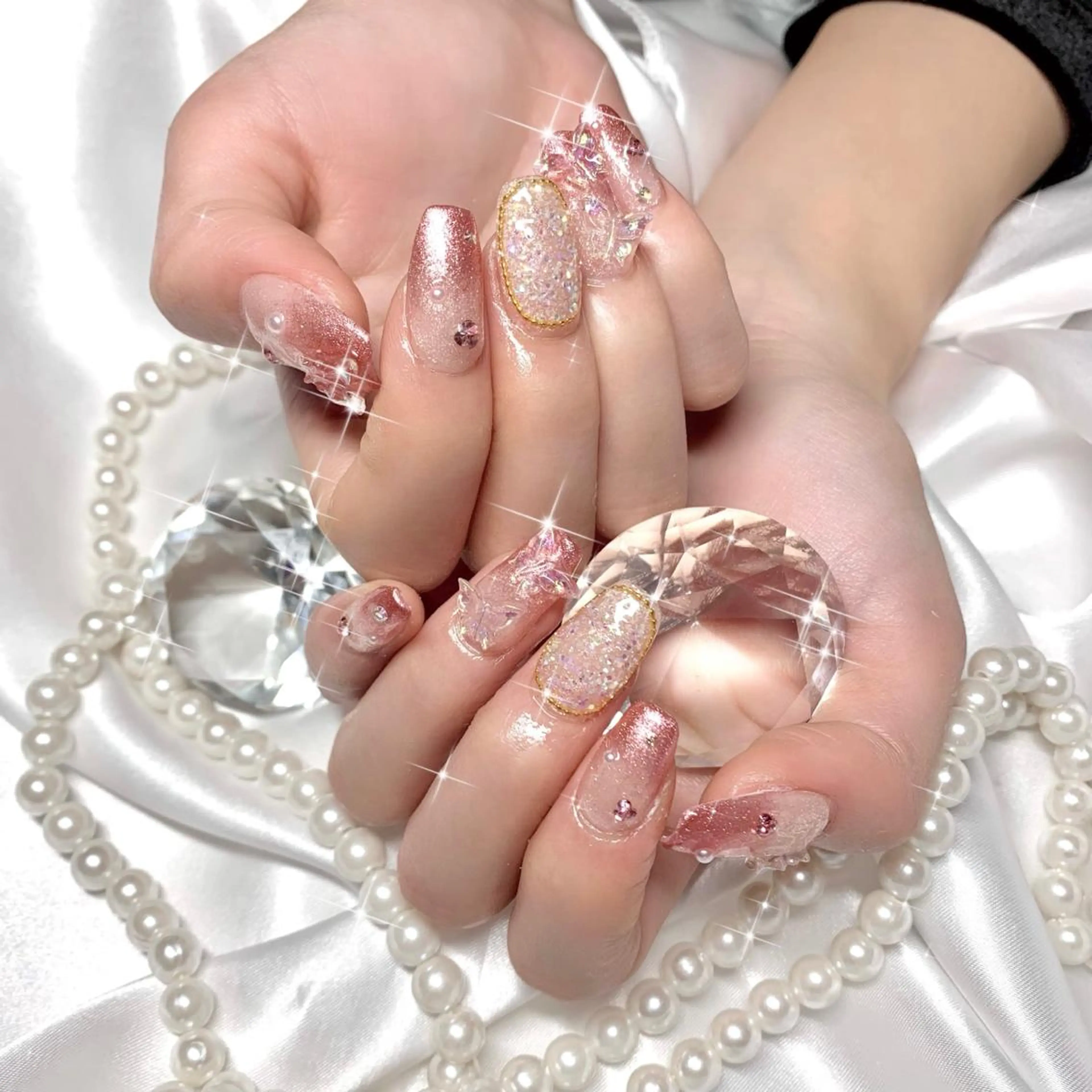 ネイル ジェルネイル キラキラネイル 韓国ネイル ラメ(グリッター) ラメグラデーション élu by Noriko 前原のネイルデザイン