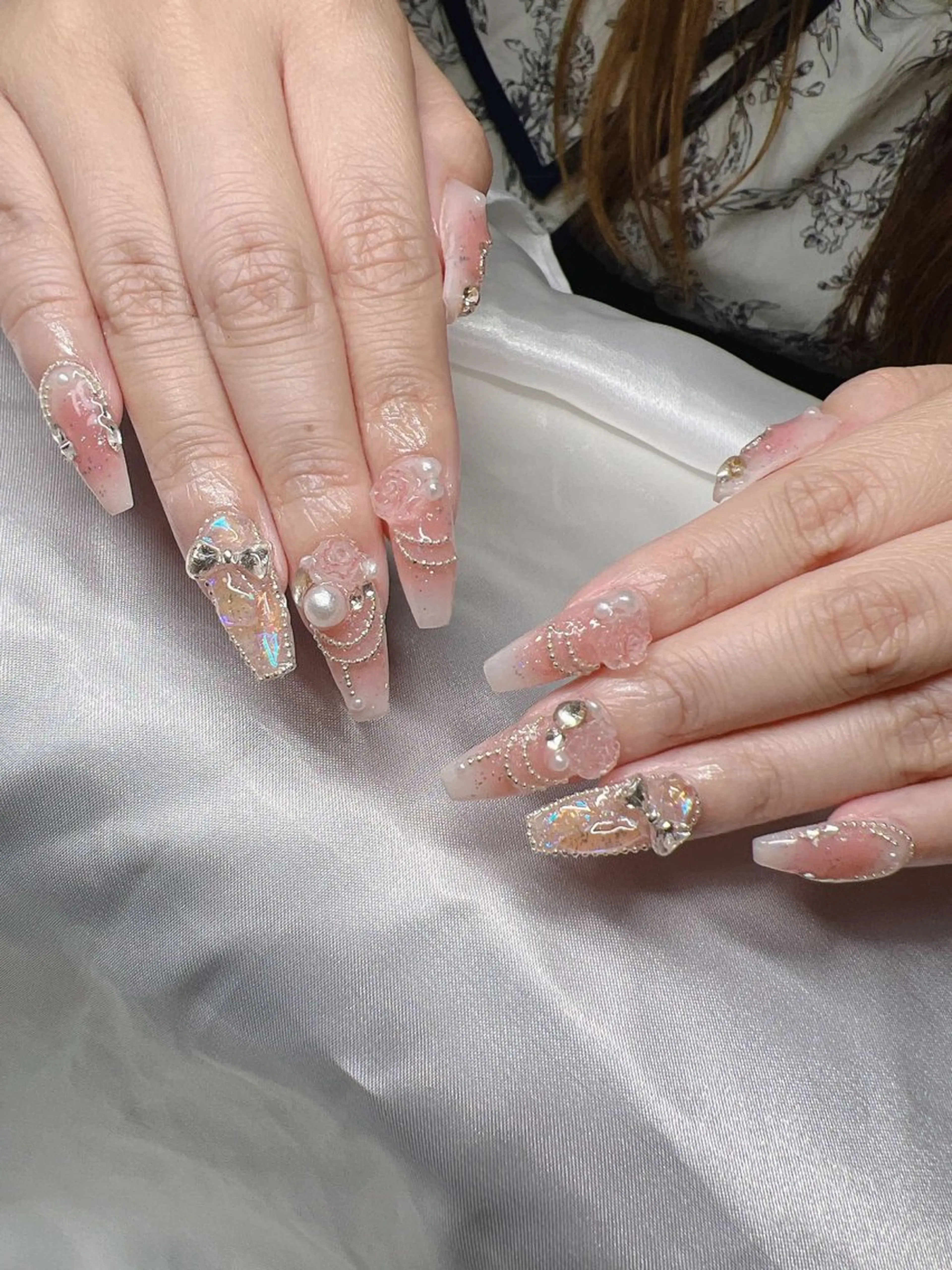 ネイル オーロラネイル チークネイル 長さ出し フットネイル フレンチネイル ハンドネイル Lee Ainのネイルデザイン